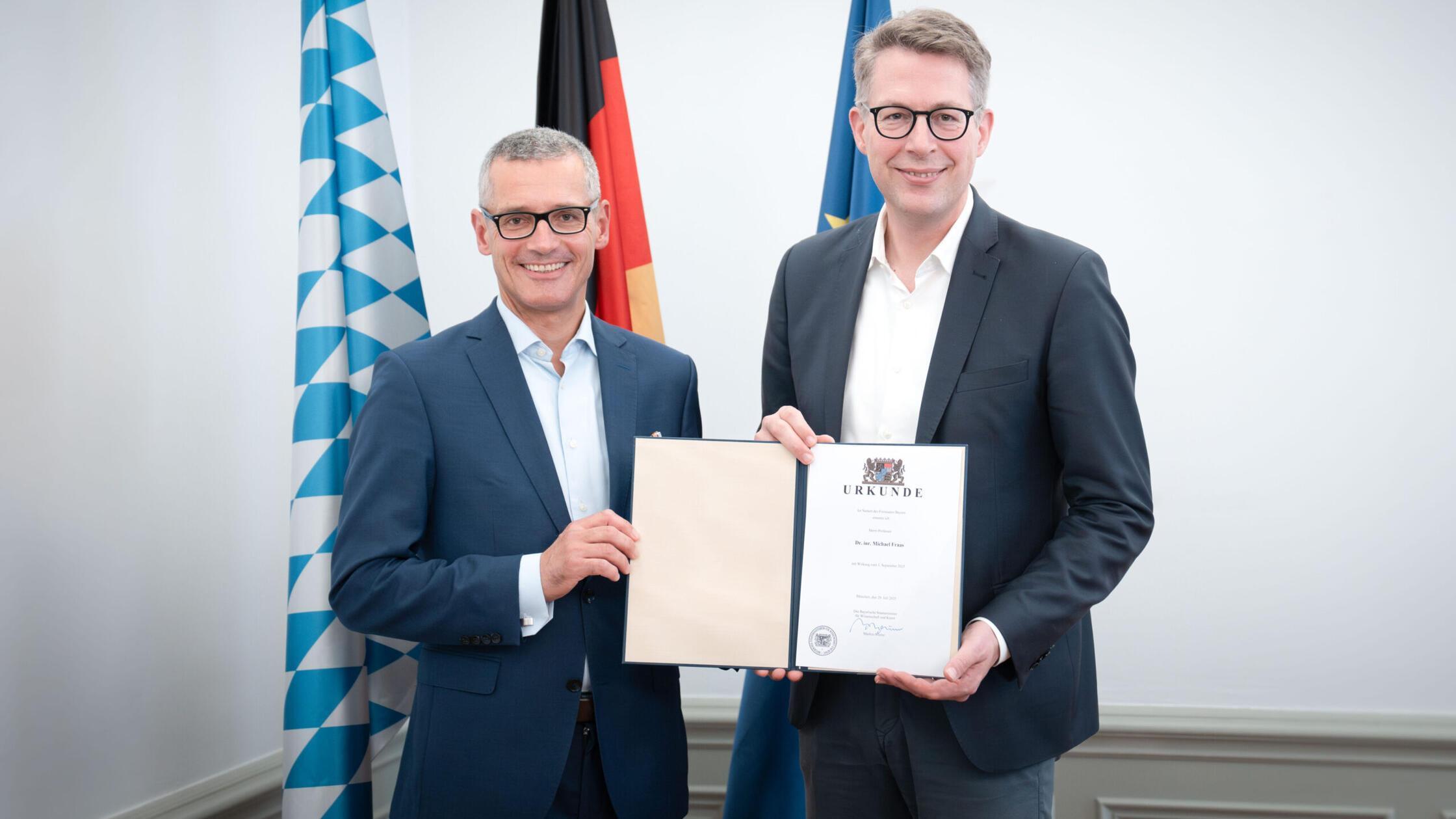 Ernennung_Fraas_STMWK-cAxel-Koenig-StMWK-29.-Juli-