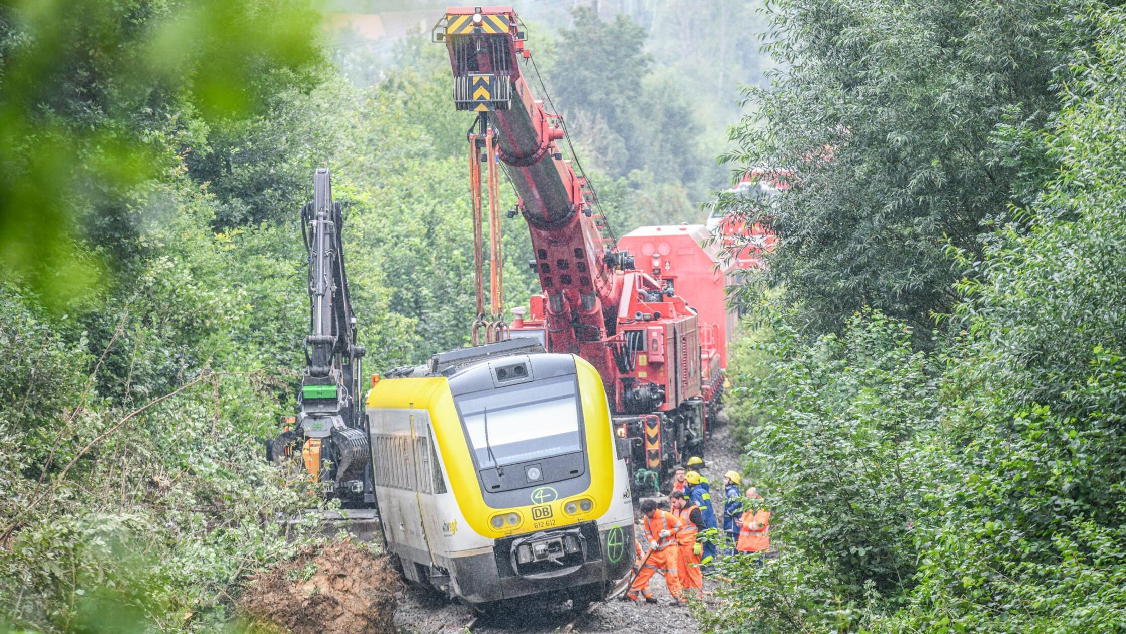 Letzter Wagen nach Zugunglück geborgen