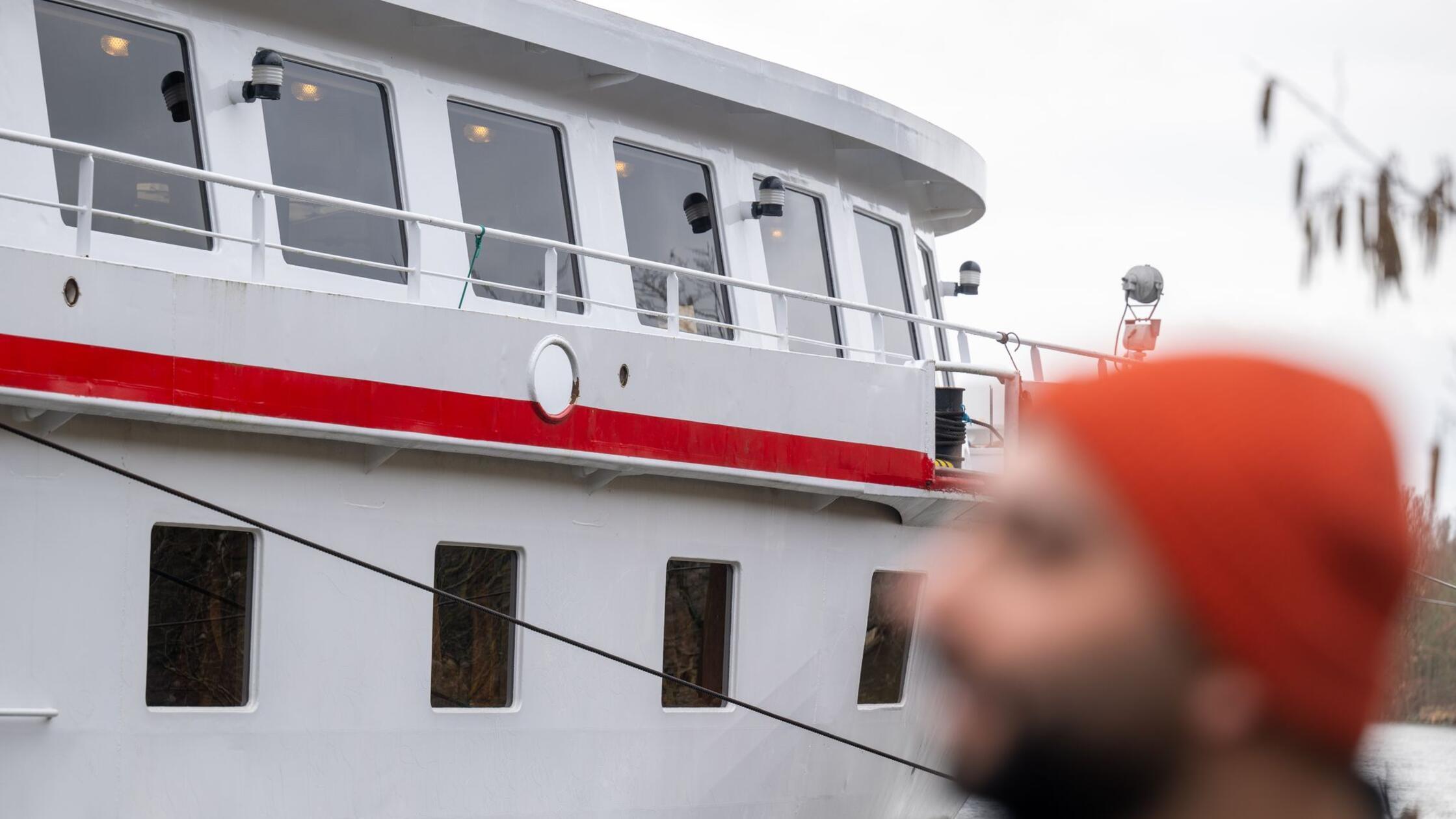 Zapira se plavajoče zatočišče za begunce MS Rossini