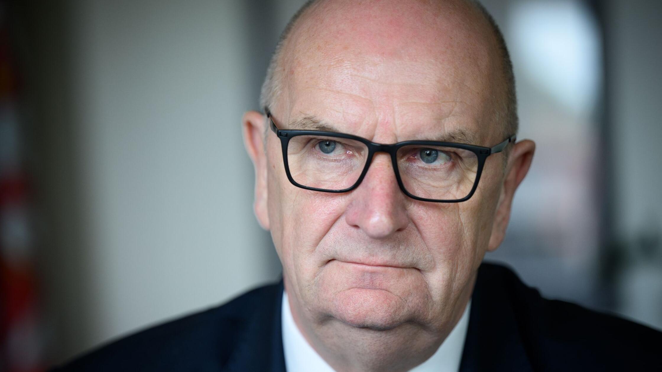 SPD-Regierungschef Woidke für neue Richterkandidaten