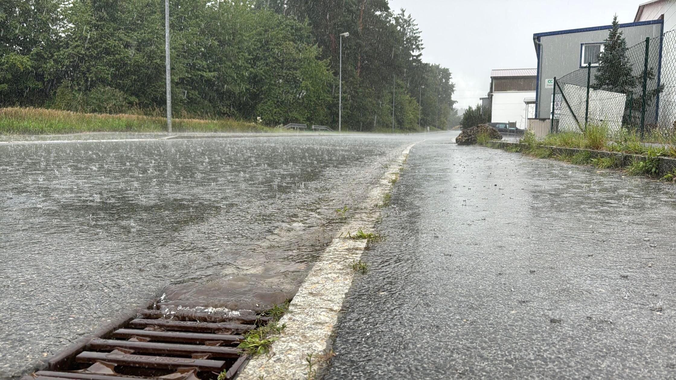 Schlechte Nachricht: auch für die kommende Tage ist kaum Besserung in Sicht.