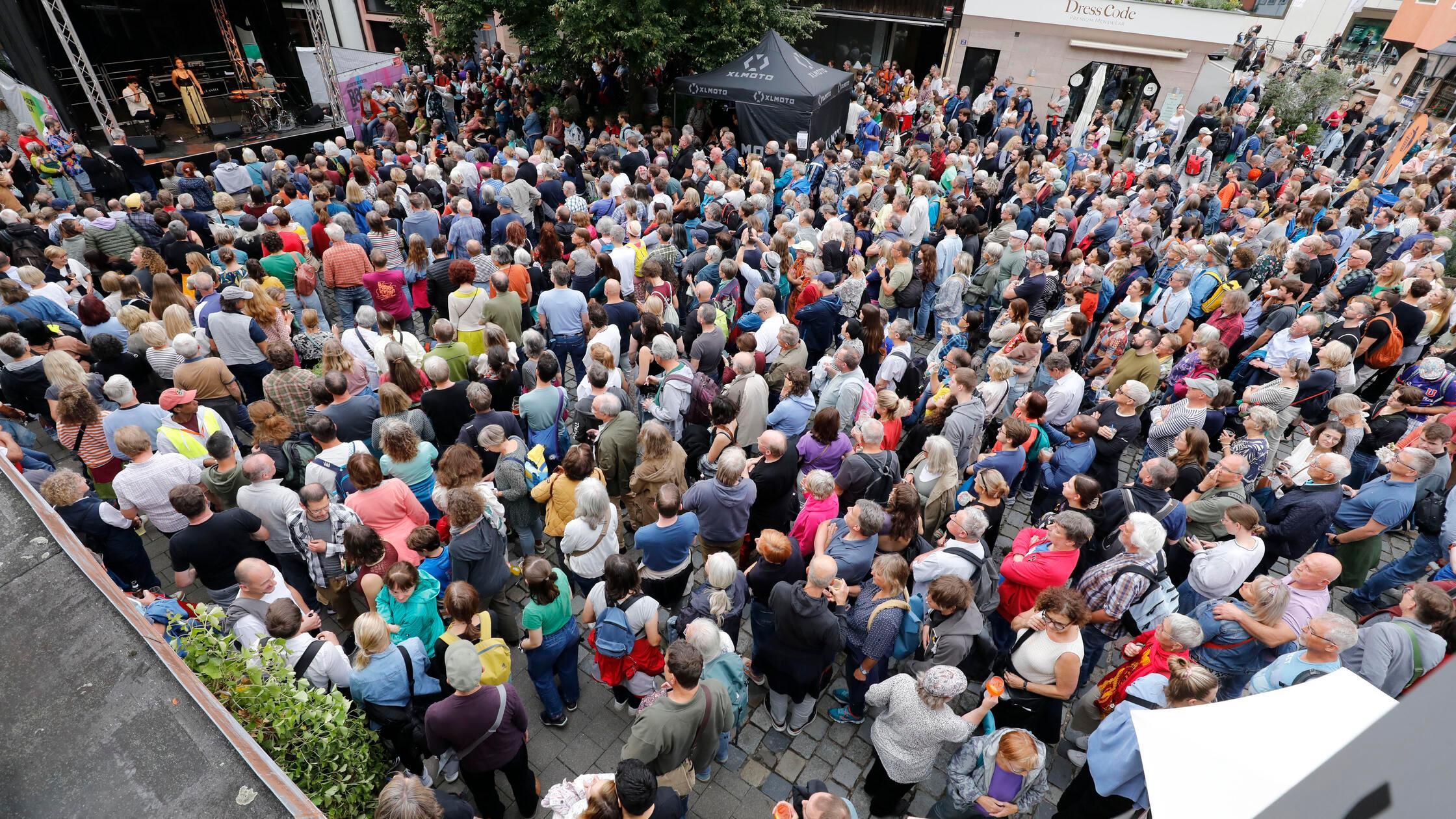 BardenSa_hip_020825_56