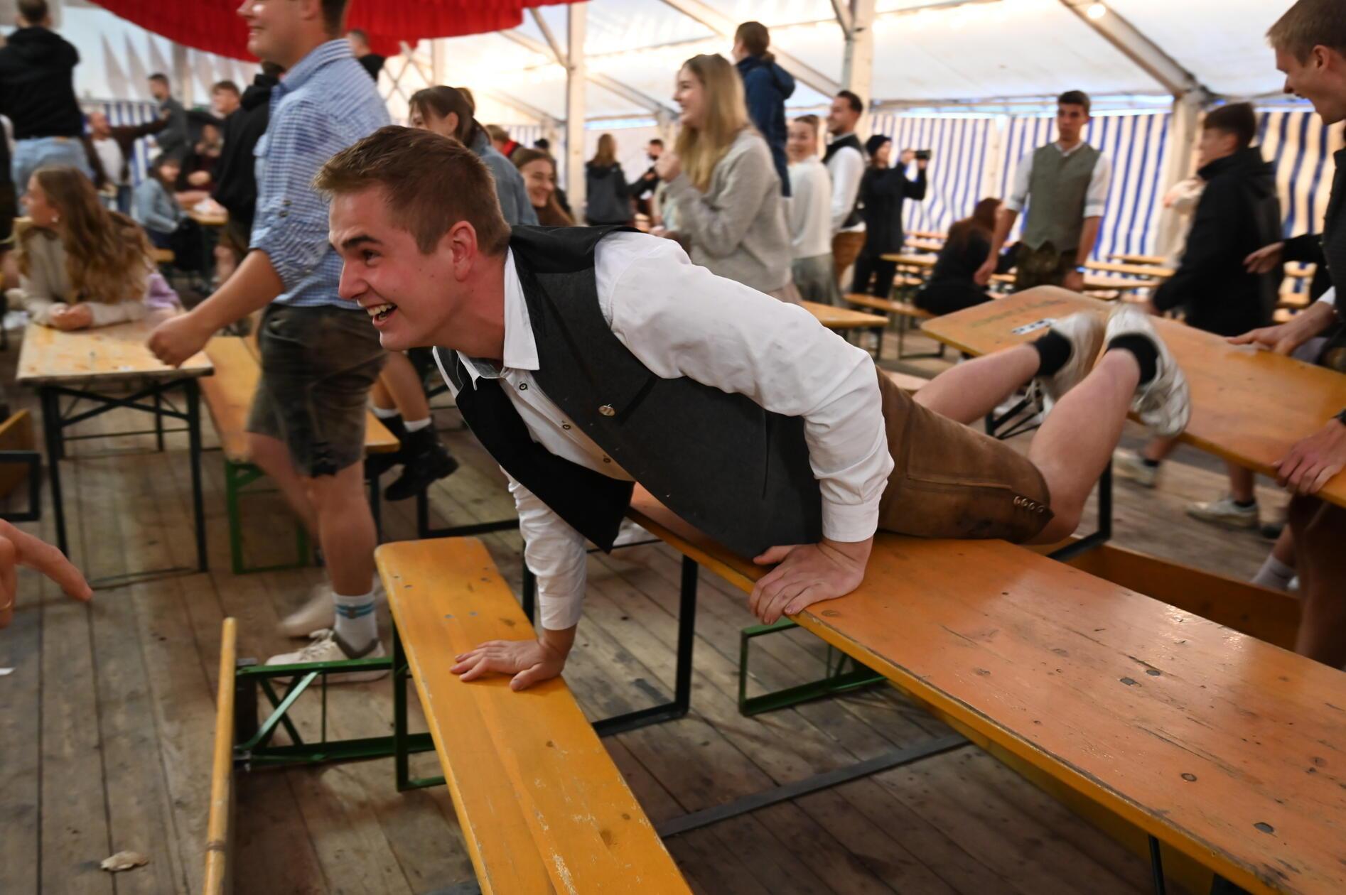 Burgfest Frühschoppen Sturm 2025