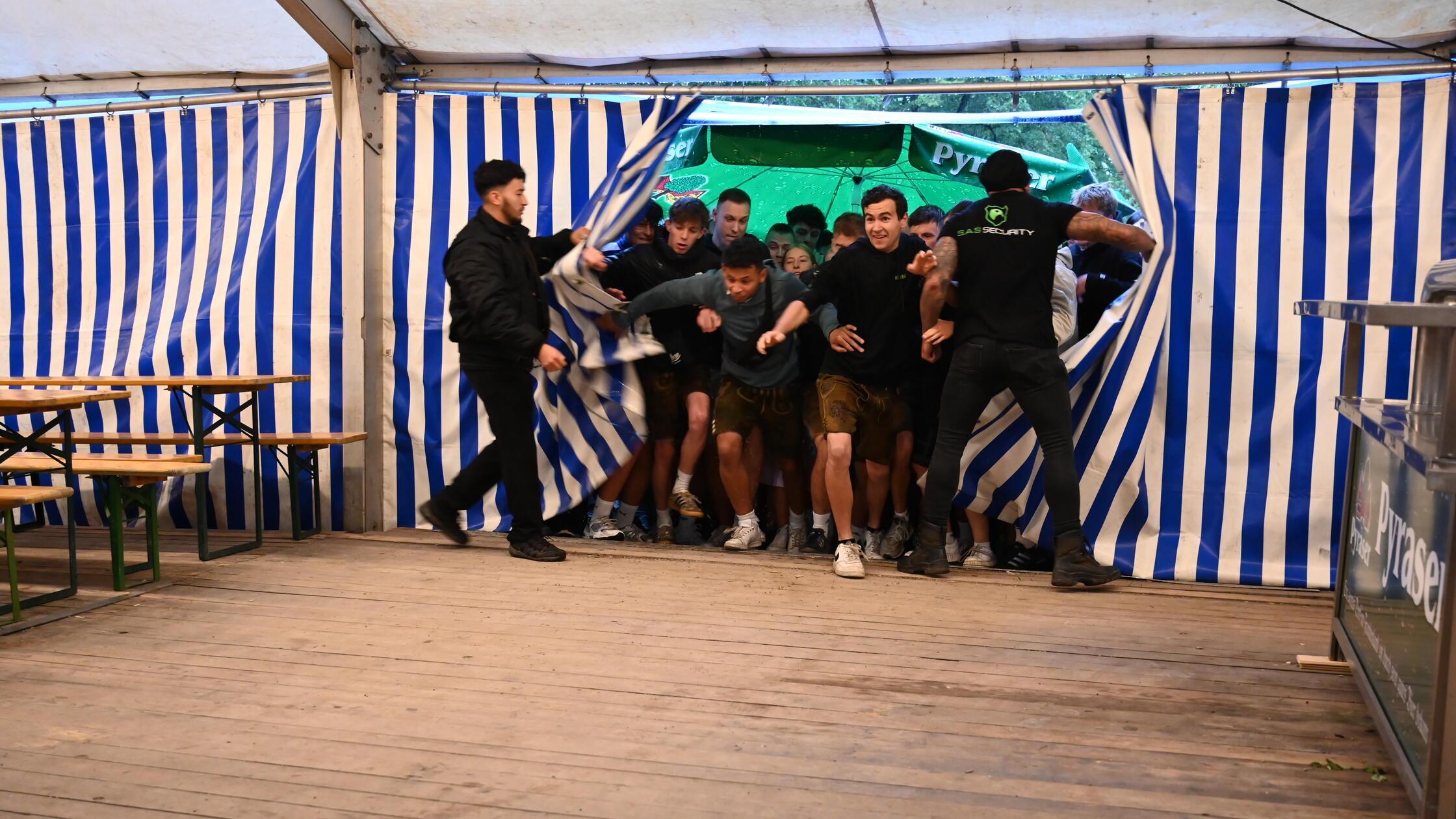 Sturm Bierzelt Burgfest Hilpoltstein 2025