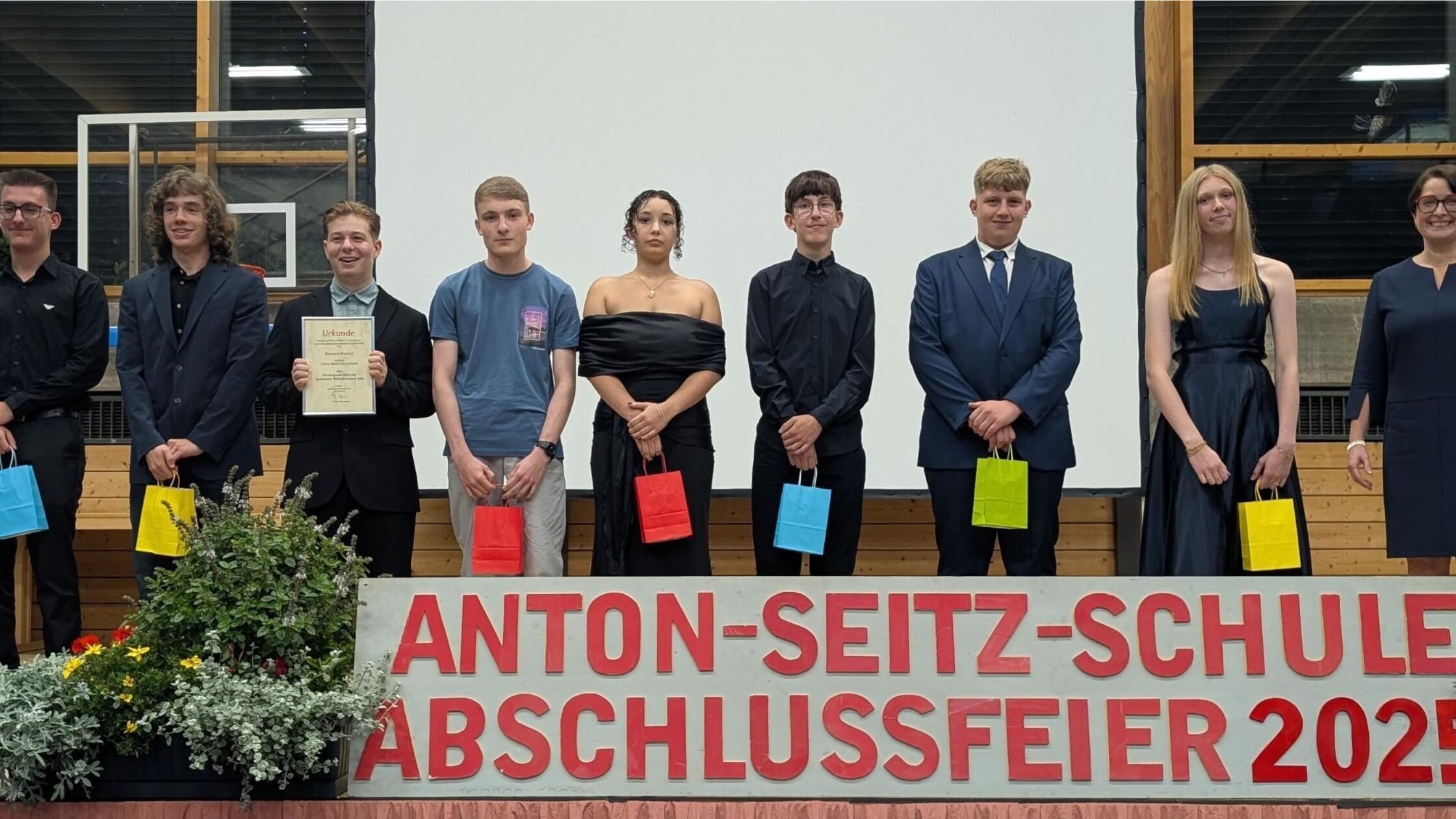 Bestenehrung an der Anton-Seitz-Mittelschule Roth.