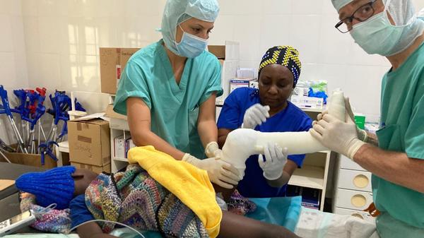 Dr. Stephan Oehler engagiert sich für die Aktion F