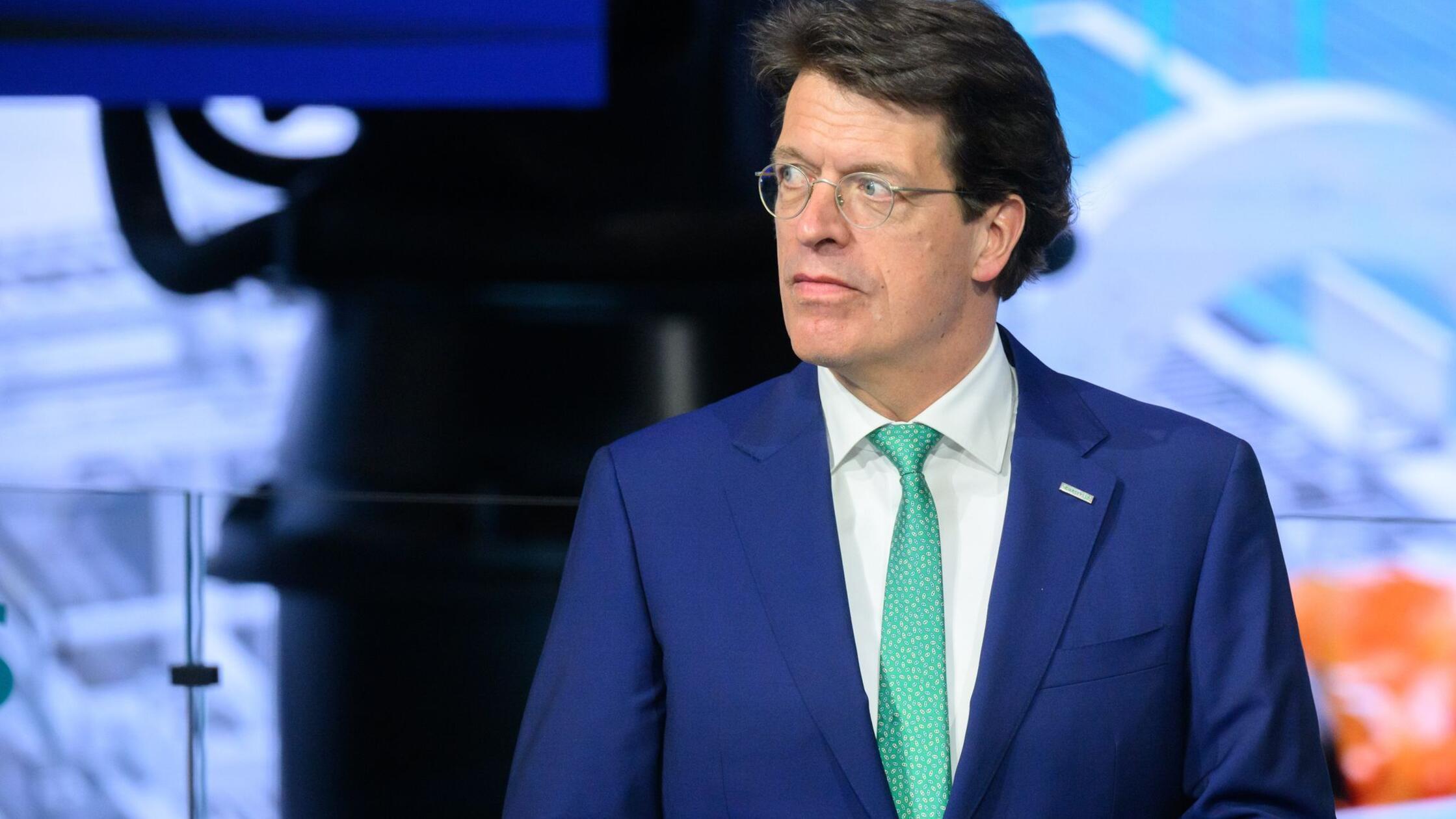 Schaeffler arbeitet an Einstieg in Rüstungsindustrie