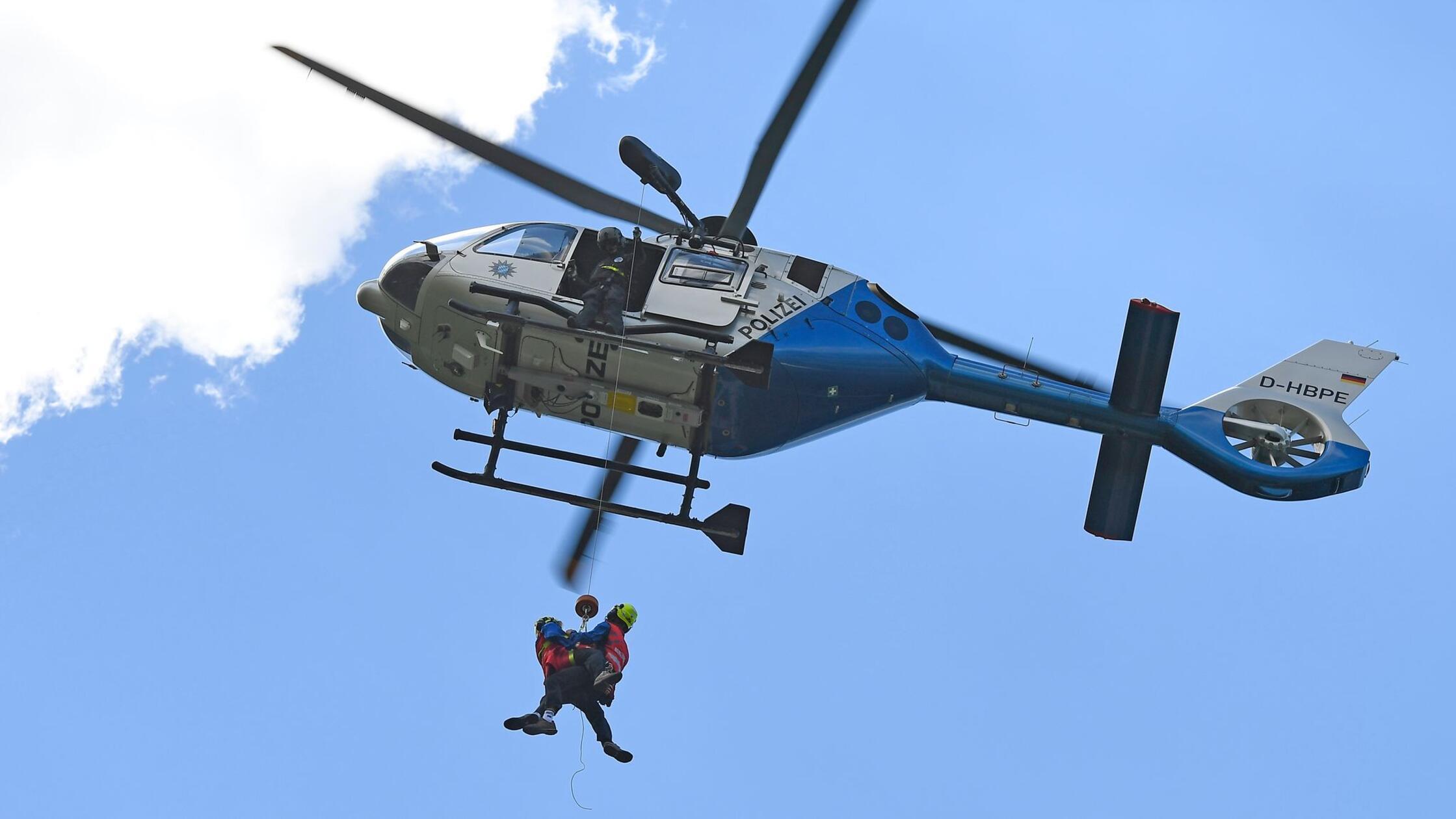 20 Wanderer nach Felssturz im Alpen-Nationalpark gerettet