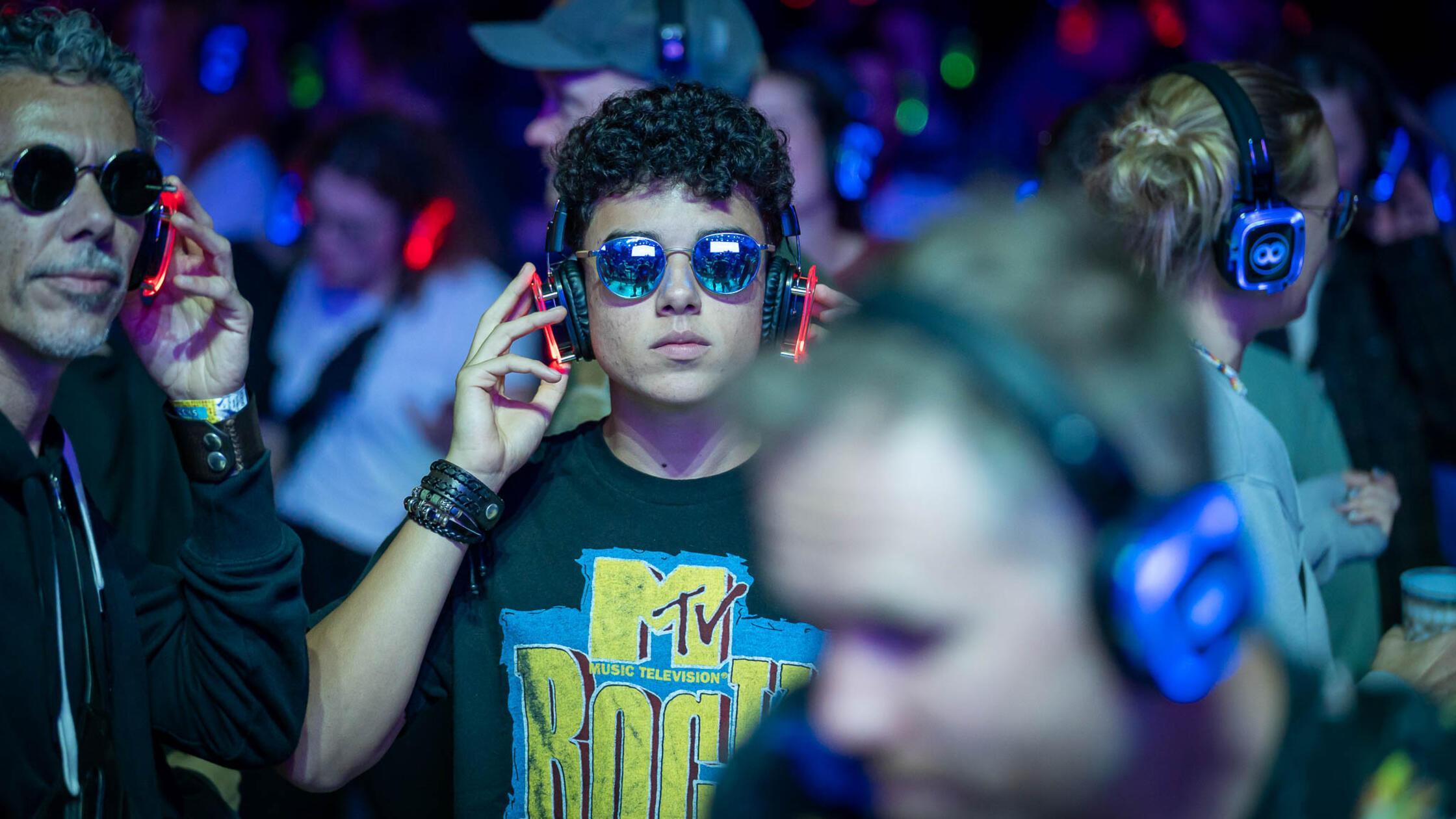 Zum ersten Mal gab es eine Silent Disco: Über Kopf