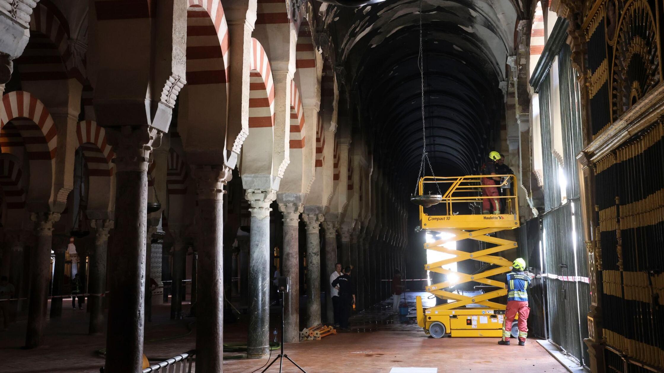 Flammen im Welterbe - Córdoba-Kathedrale entgeht Katastrophe