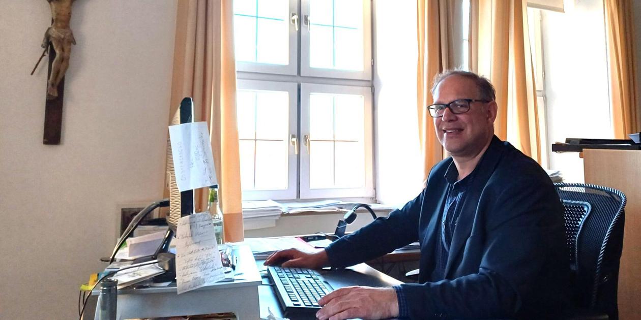 Jasper Raine Rupp Wolframs-Eschenbach und sein Bürgermeister - er blickt schon auf die ...