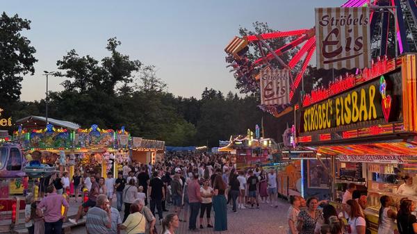 Zahlreiche neue Fahrgeschäfte verliehen der Rother