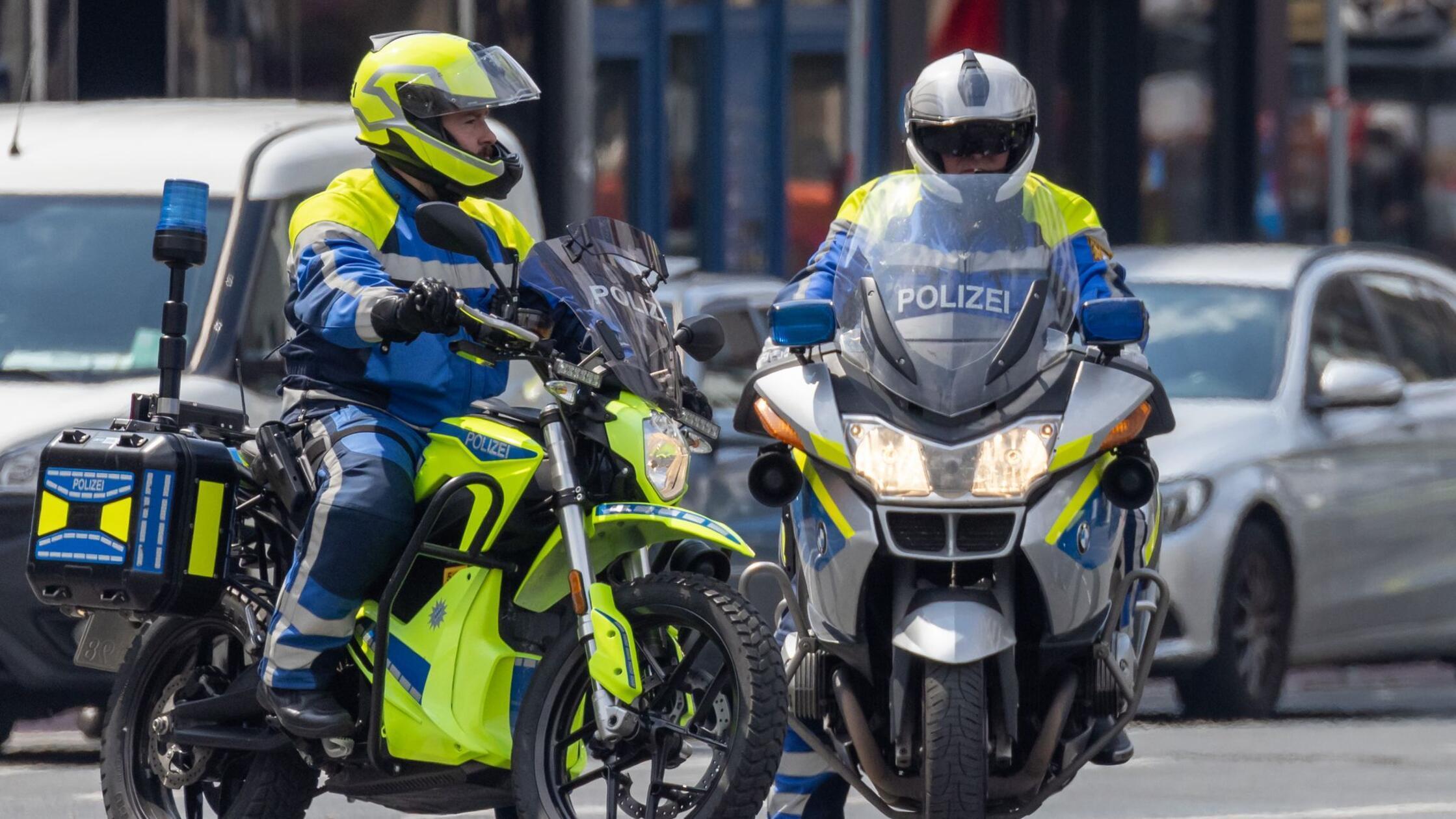 Nürnberška policija preizkuša električna motorna kolesa za patruljiranje