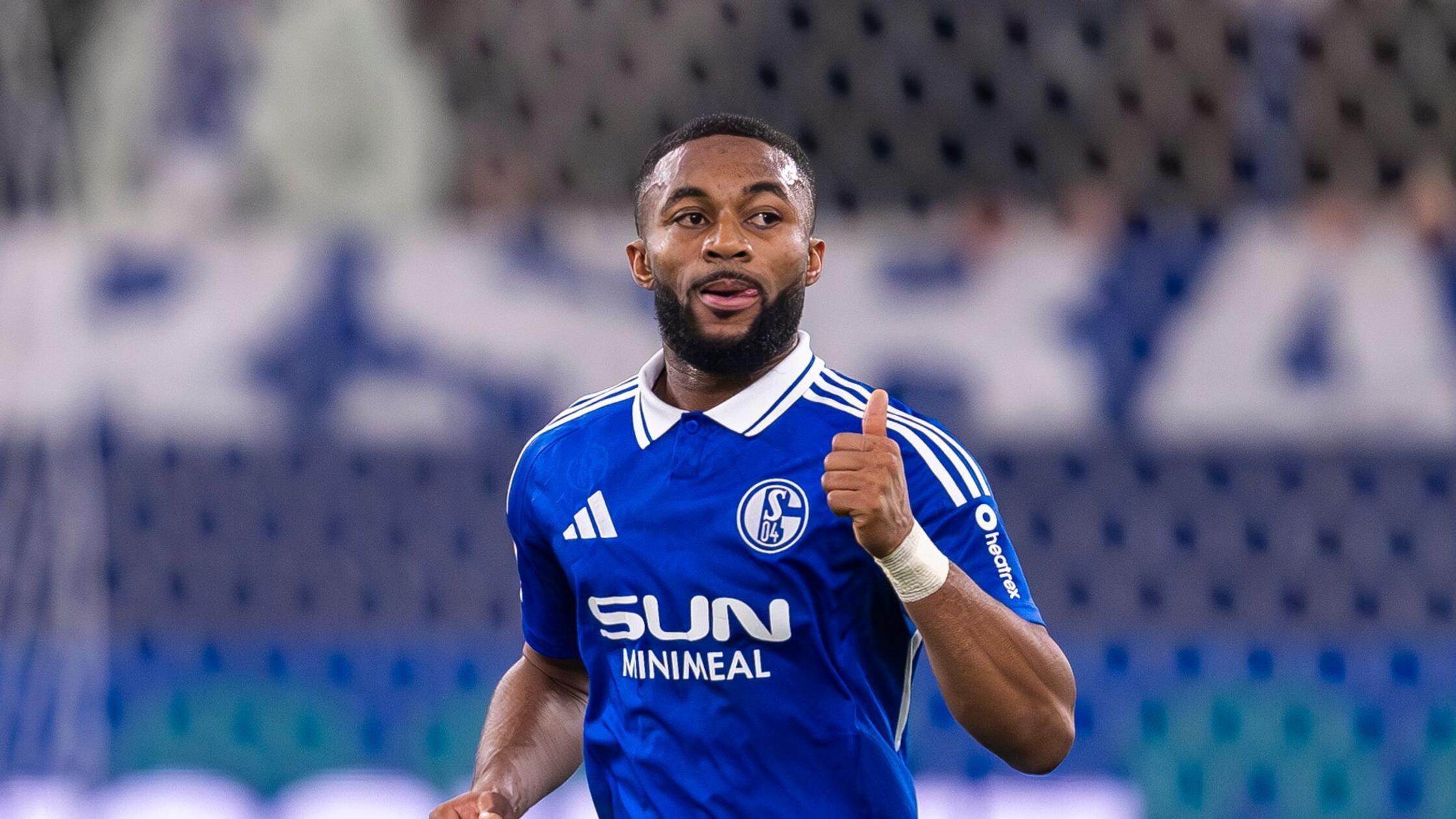 Fußball-Profi Sylla wehrt sich: Hund „nie ausgesetzt“