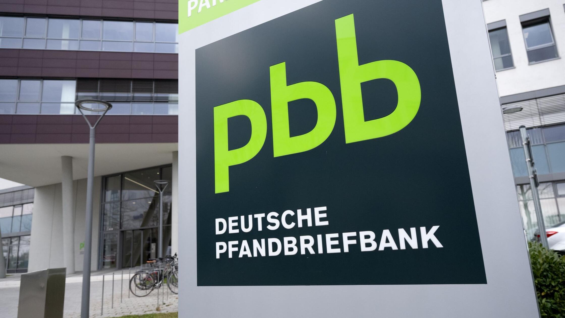 US-Rückzug drückt Deutsche Pfandbriefbank in die Verlustzone