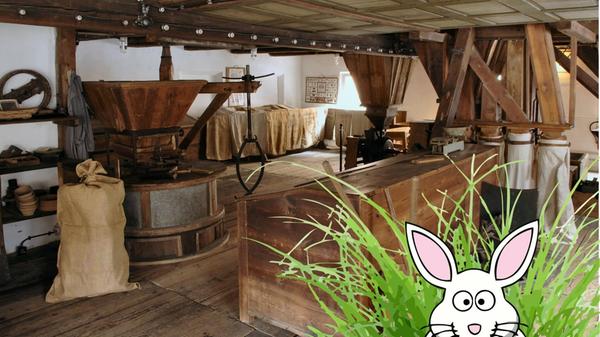 Von Samstag bis Montag lädt das an der Pegnitz gelegene Industriemuseum Lauf zur "Großen Eierei". Jeweils von 11 bis 16.30 Uhr sind kleine Spürnasen dazu aufgerufen, sich an einer abenteuerlichen Rallye durchs Haus zu beteiligen und dabei knifflige Rätsel zu lösen. Das Veranstaltungsmotto lautet "Erfindungen".