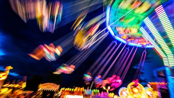 Mit dem Ostereierschießen im Schützenhaus startet am Samstag in Bad Windsheim das 69. Frühlingsfest. Geschossen wird von 14 bis 17 Uhr mit Luft-, Lasergewehr sowie Pfeil und Bogen. Anschließend geht's auf dem Festplatz am Schießwasen weiter. Highlights des bis 12. April gehenden Rummels sind neben Livemusik und Kabarett der Familientag (8. April) und das Feuerwerk (11. April).