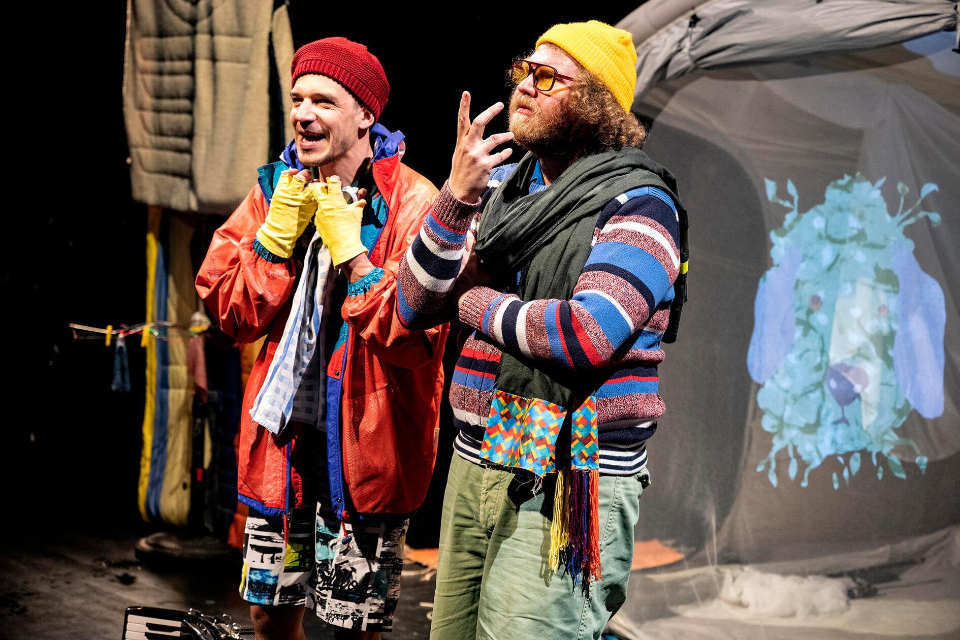 Das Stück "Die Werkstatt der Schmetterlinge" erzählt eine Geschichte, die Mut macht, an sich zu glauben und an seinen Träumen festzuhalten. Zu sehen ist die Adaption von Gioconda Bellis Kinderbuch Samstag (16 Uhr) und Sonntag (15 Uhr) im Nürnberger Theater Mummpitz. Ab 6 Jahren.