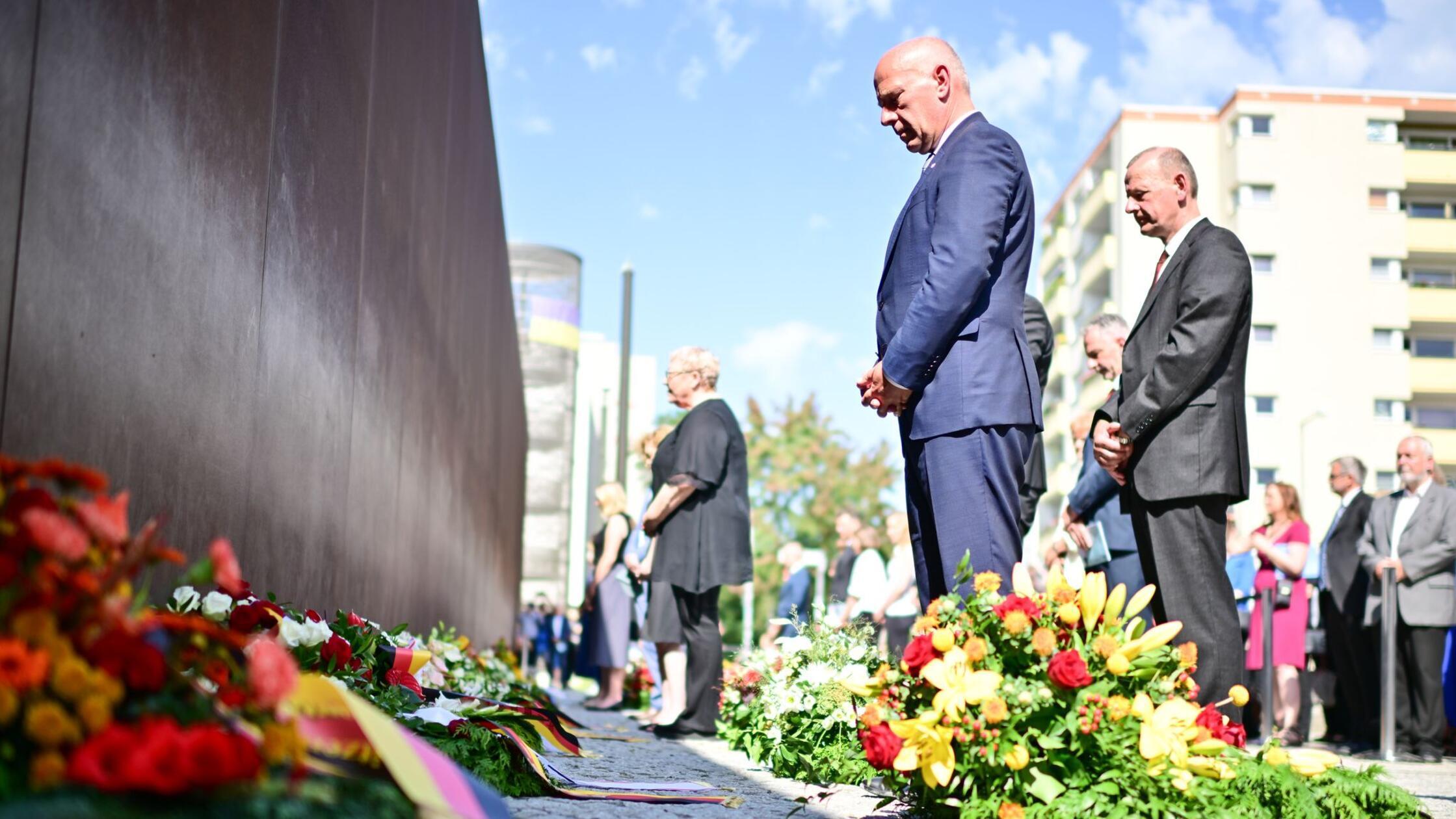 Opferbeauftragte: „Demokratie keine Selbstverständlichkeit“