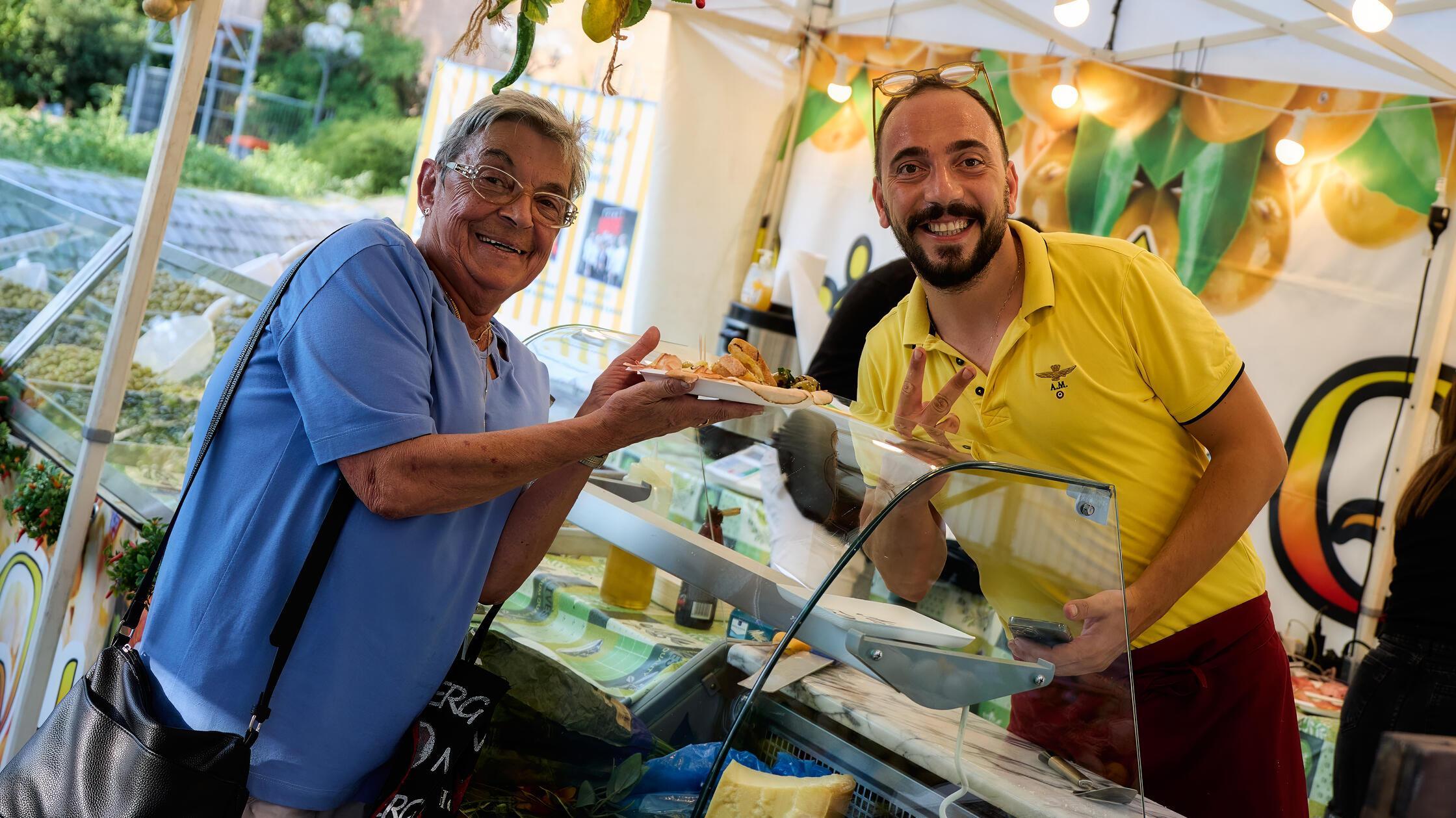 2507_MG_1158_lafesta