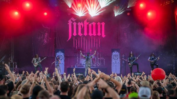 Die Band Firtan überzeugte auf der Wera Stage.