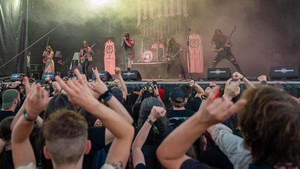 Die Band Firtan aus Fan-Sicht.