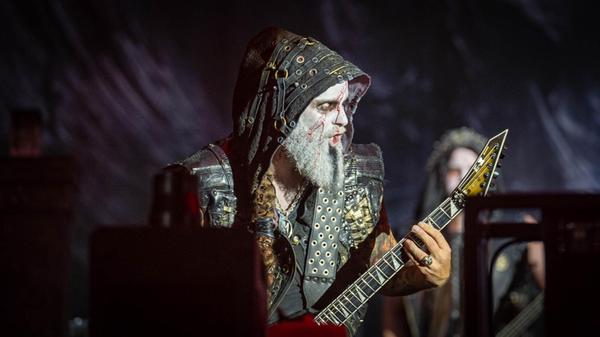 Dimmu Borgir auf der Main Stage.