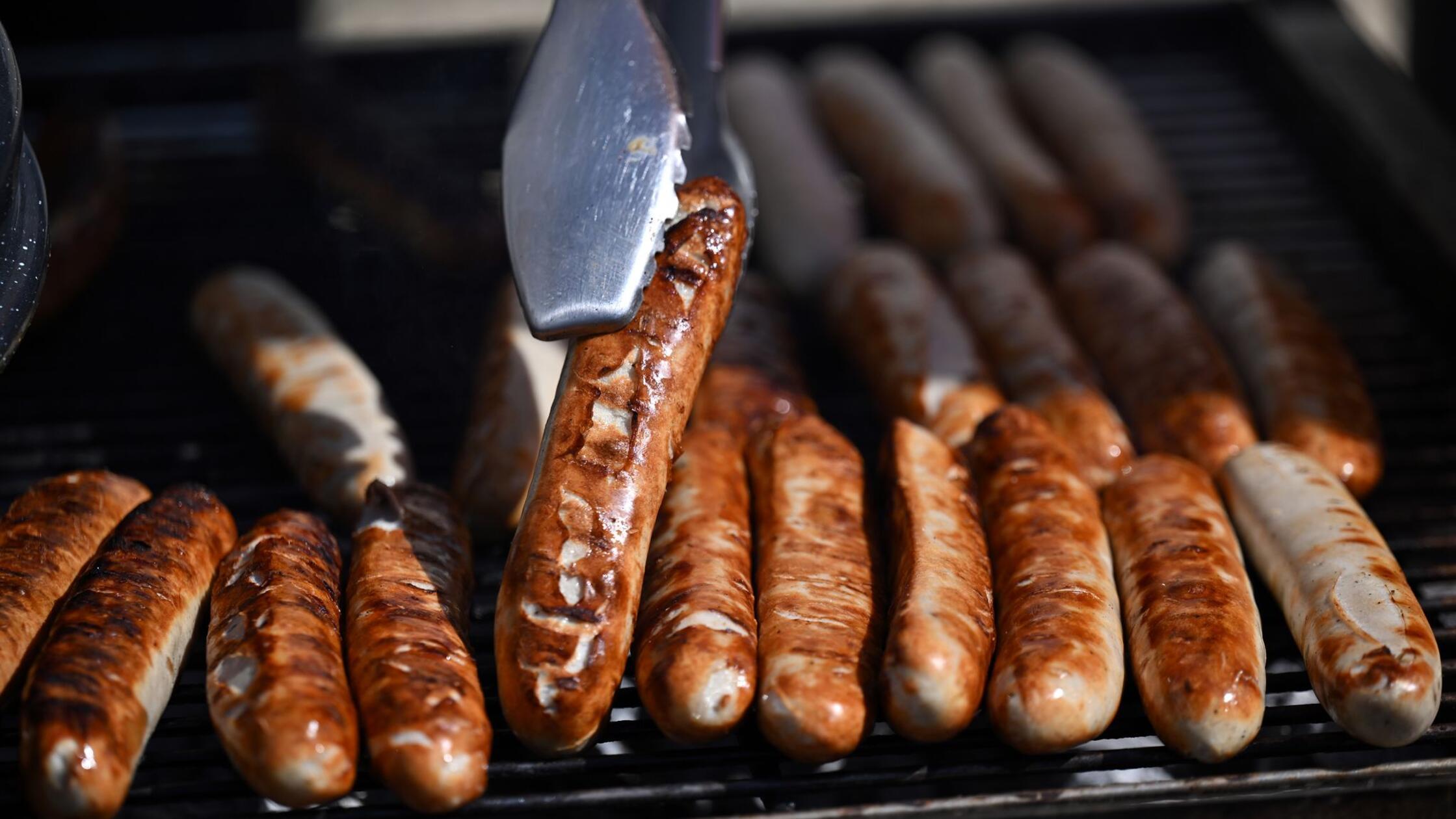 Boxkampf soll Streit um älteste Bratwurst klären