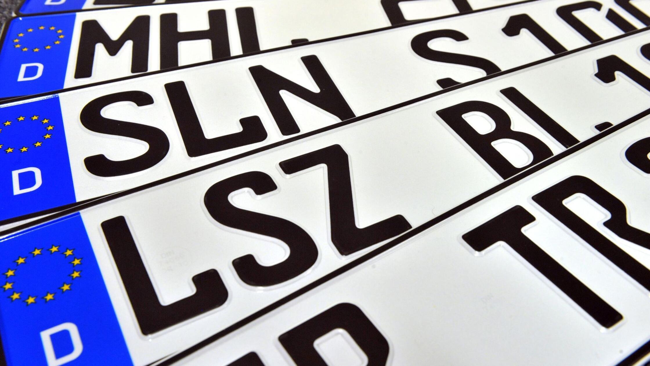 Kleinere Städte wollen eigene Kennzeichen