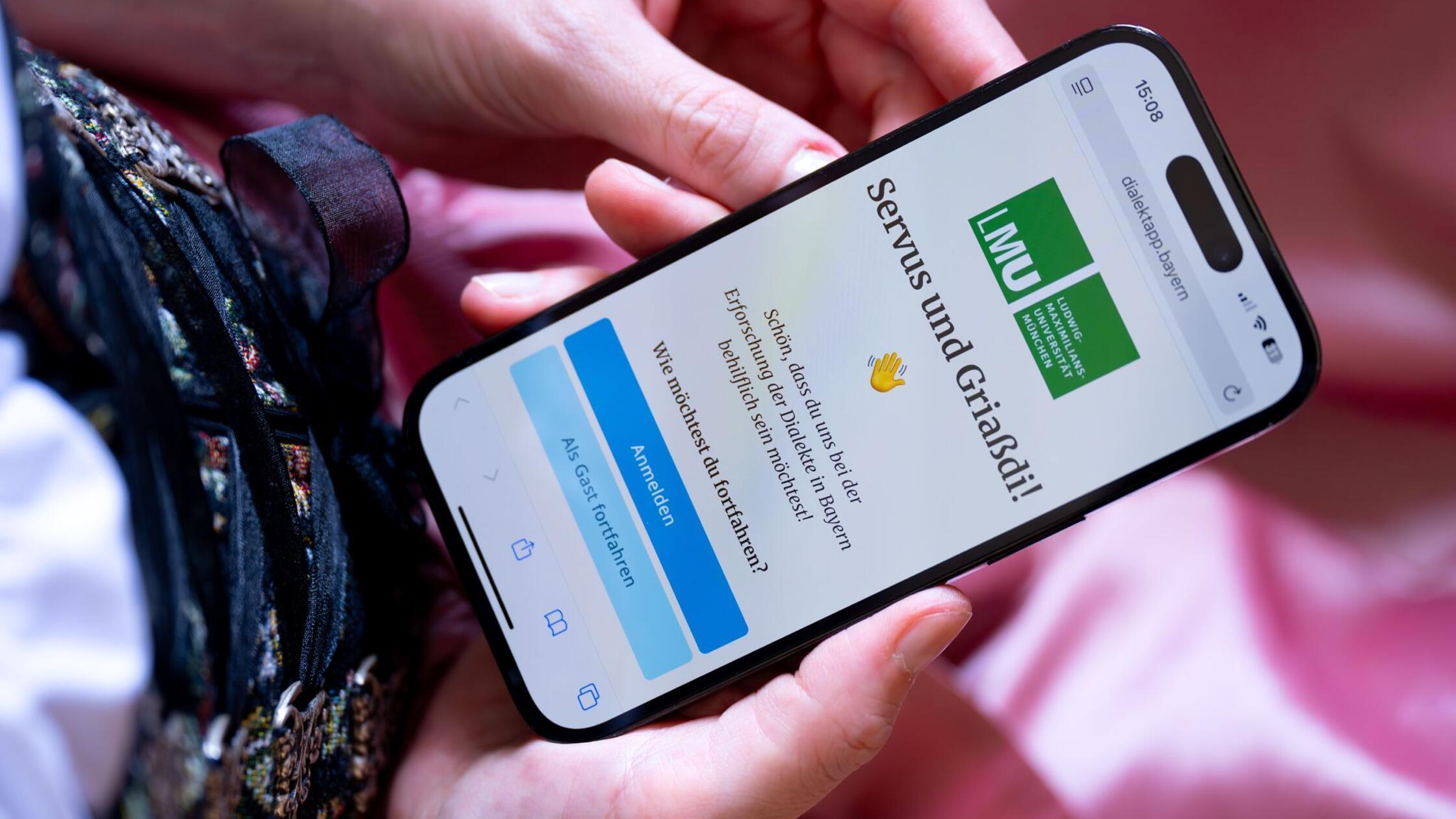 Pfiatdi, Tschüss, Ade: Mit DialektApp die Sprache erforschen