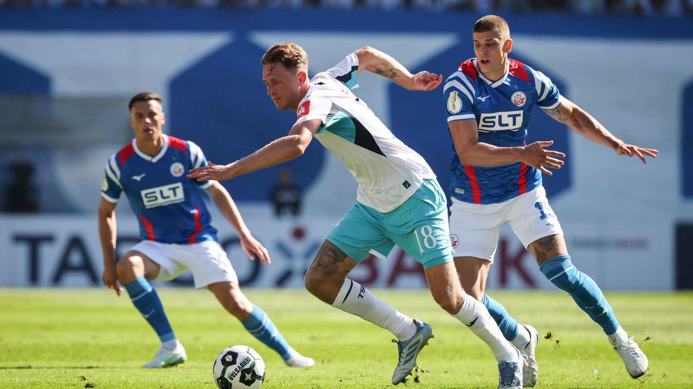 Hoffenheim ganz effektiv: 4:0 bei Hansa Rostock