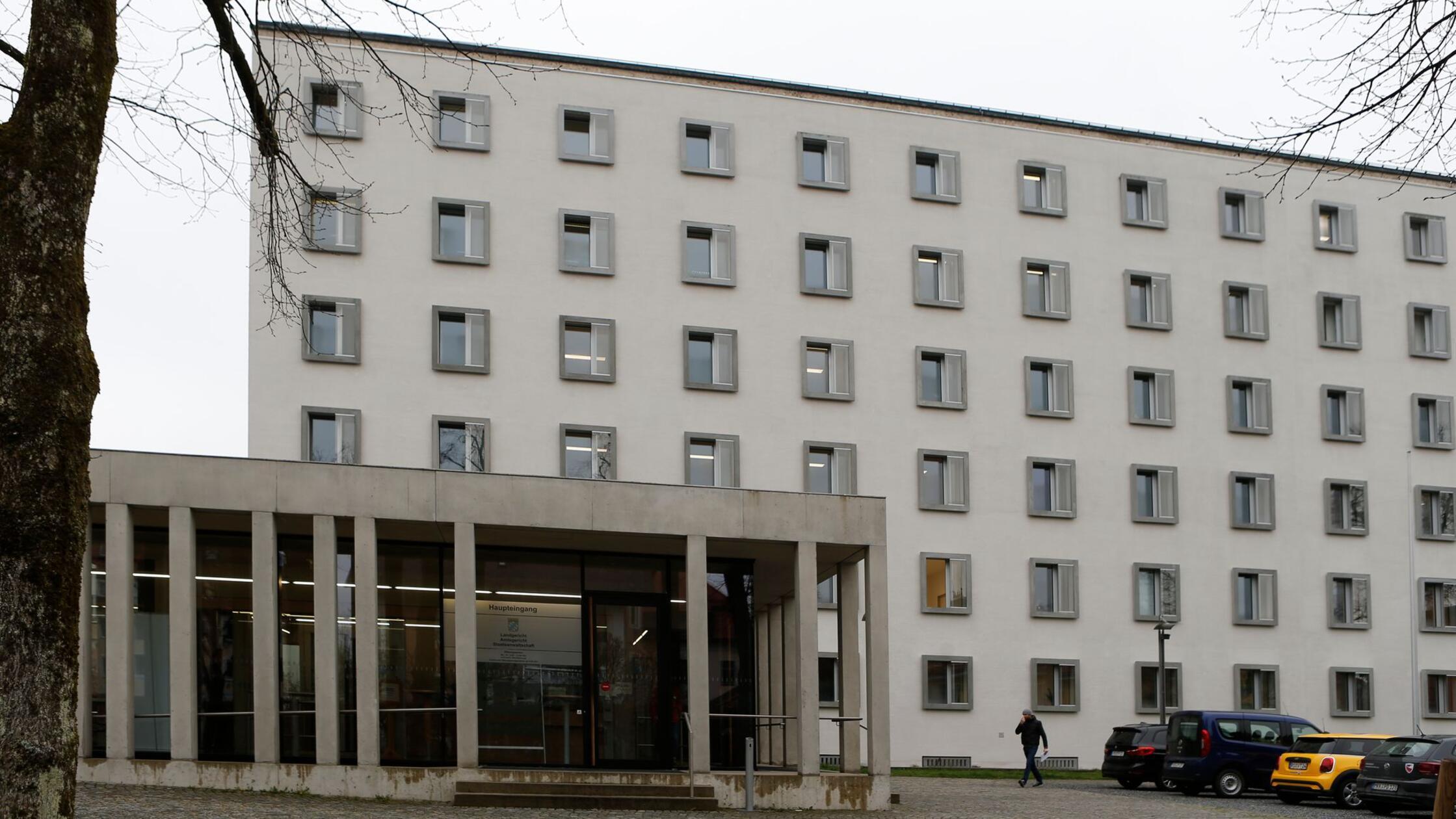 Zwei Kinder in Rosenheim getötet - Mutter vor Gericht