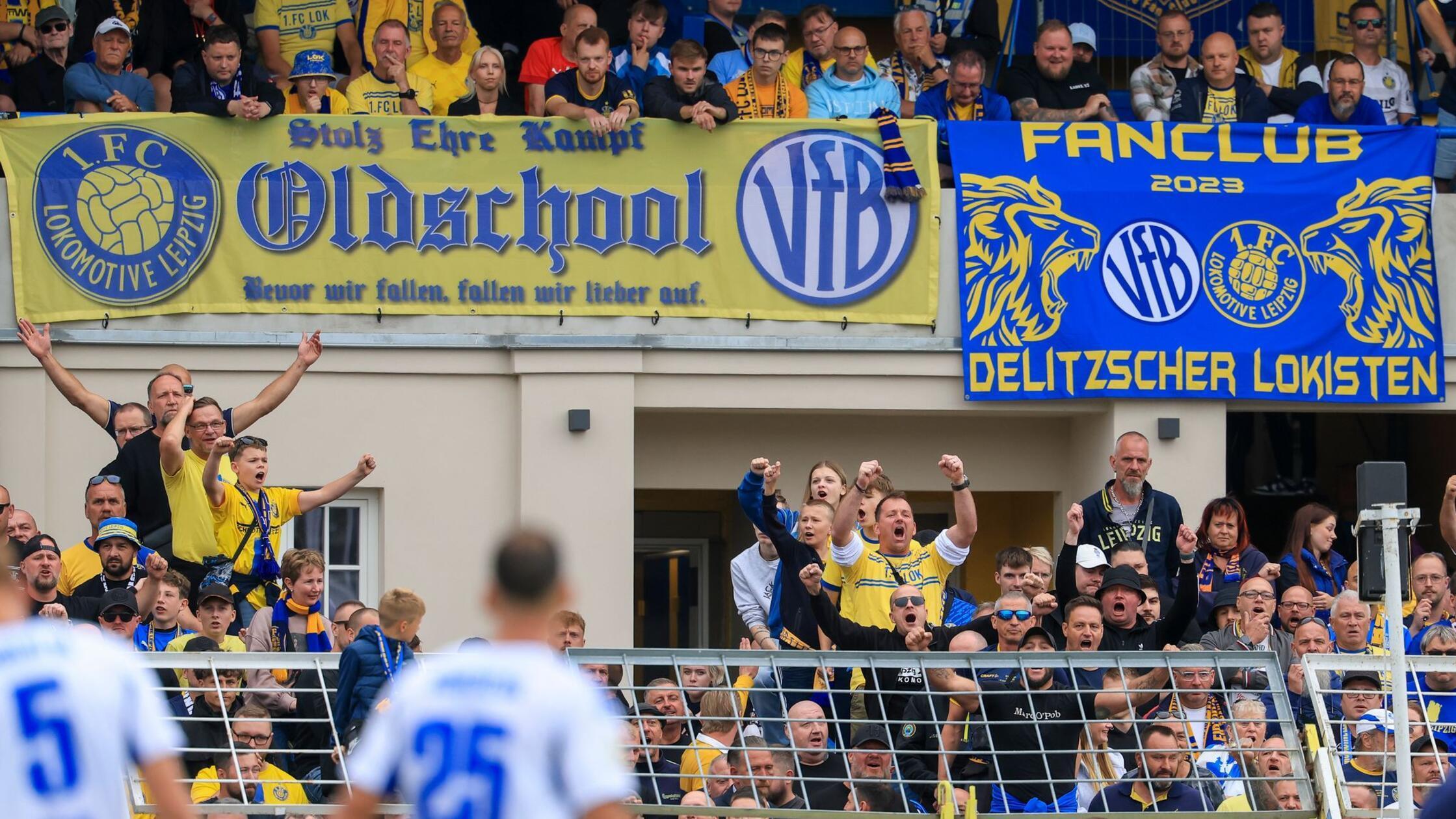 Infantino obsodil rasistične incidente v nemškem pokalu in v Angliji