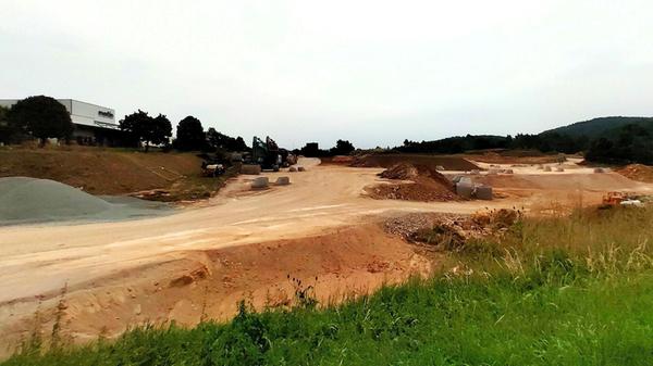 Im Baugebiet Hackenhofen IV sind die Erschließungs