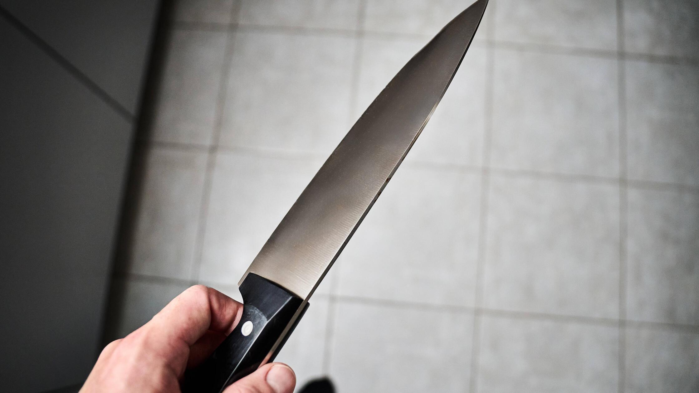 In Bayern: Messerangriff in Klinikum - Patient verletzt anderen Patienten lebensbedrohlich