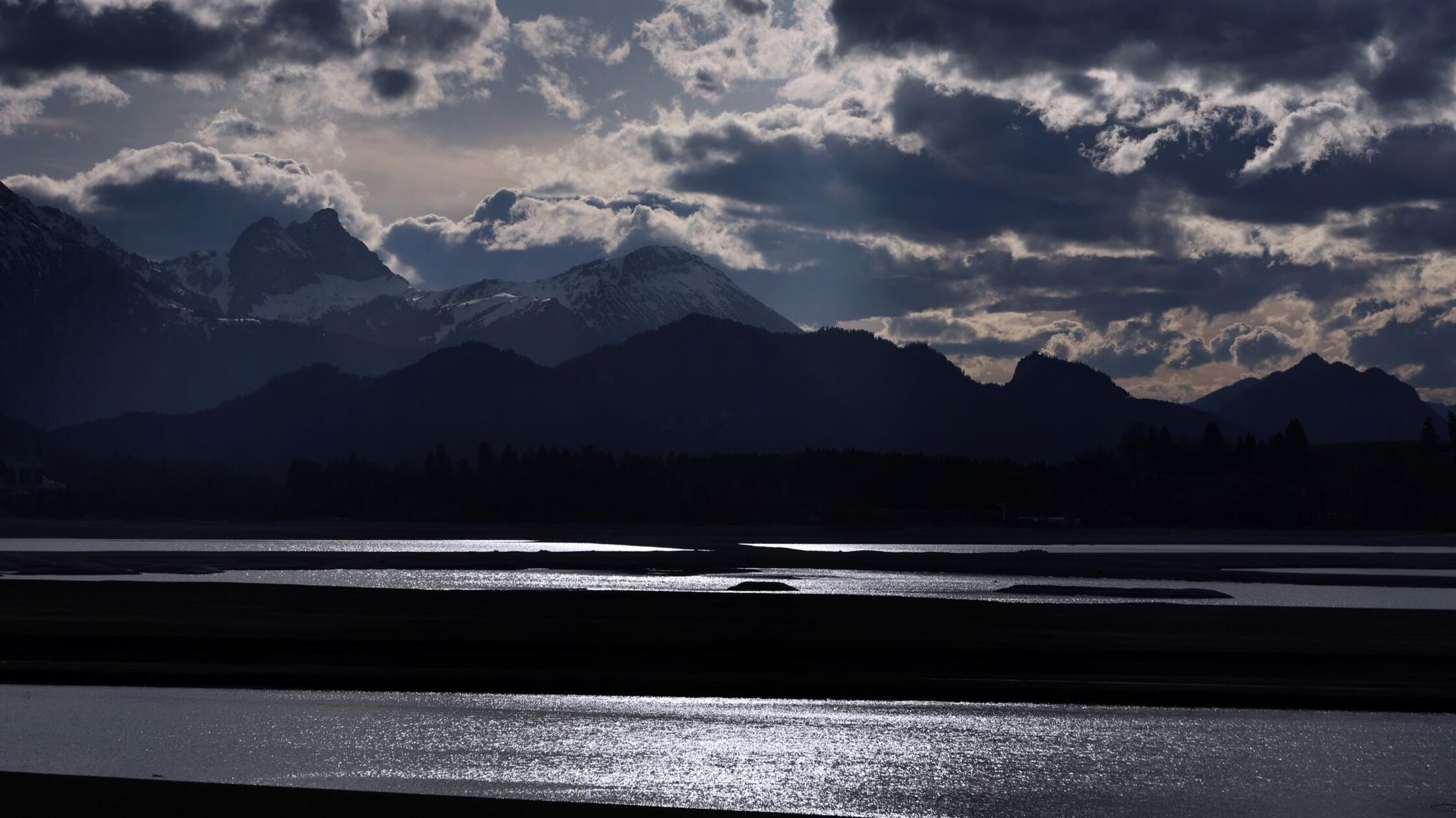 67-letnik umrl po padcu na gori Höfats v bližini Oberstdorfa
