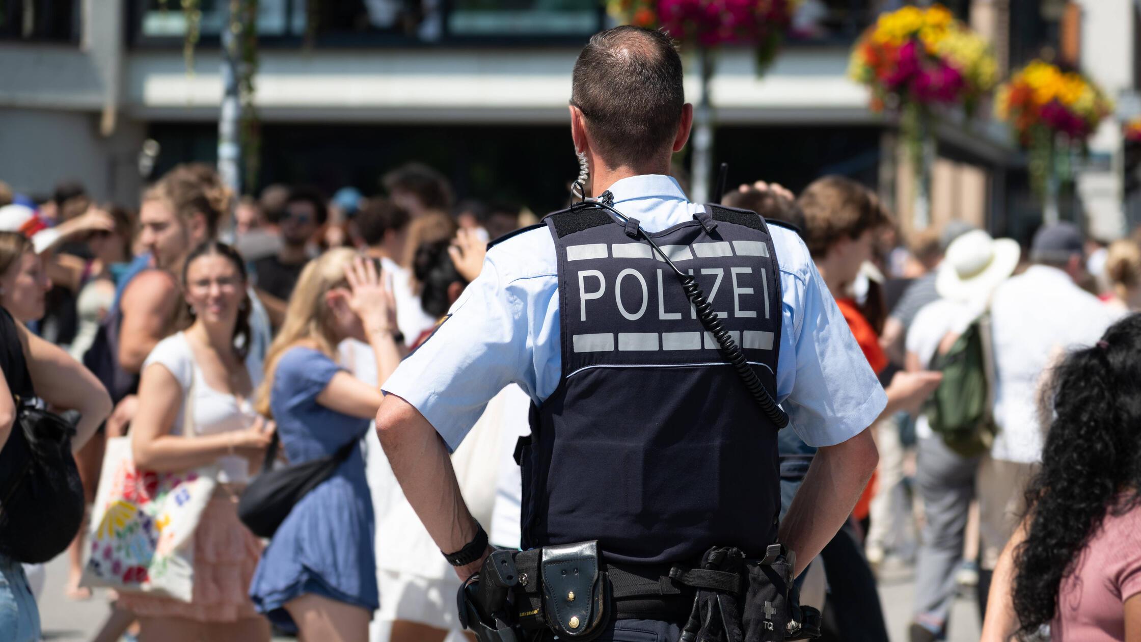 GER, Tuebinger Stocherkahnrennen, Traditionelles F