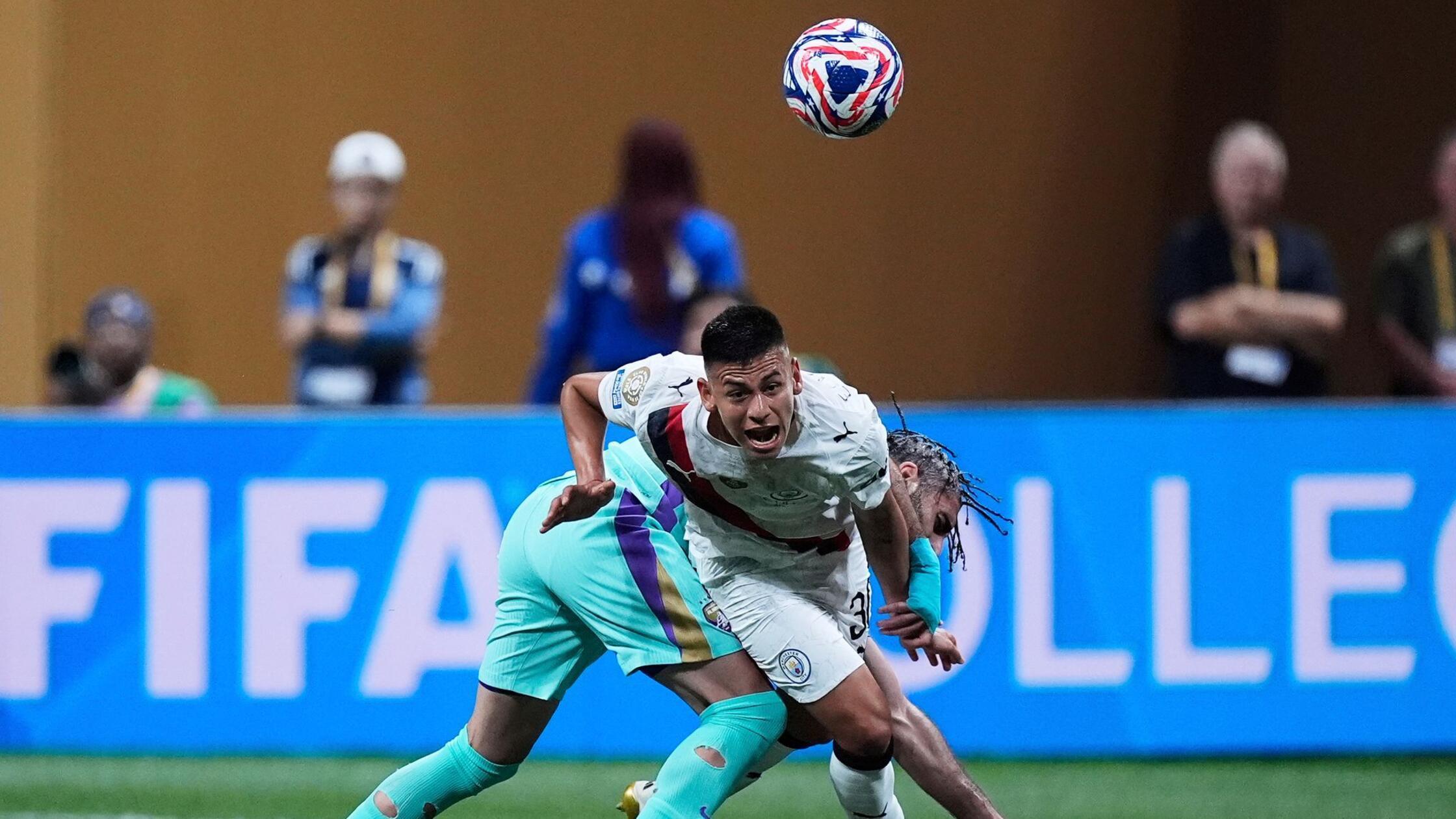 Berichte: Leverkusen vor Leihe des Argentiniers Echeverri