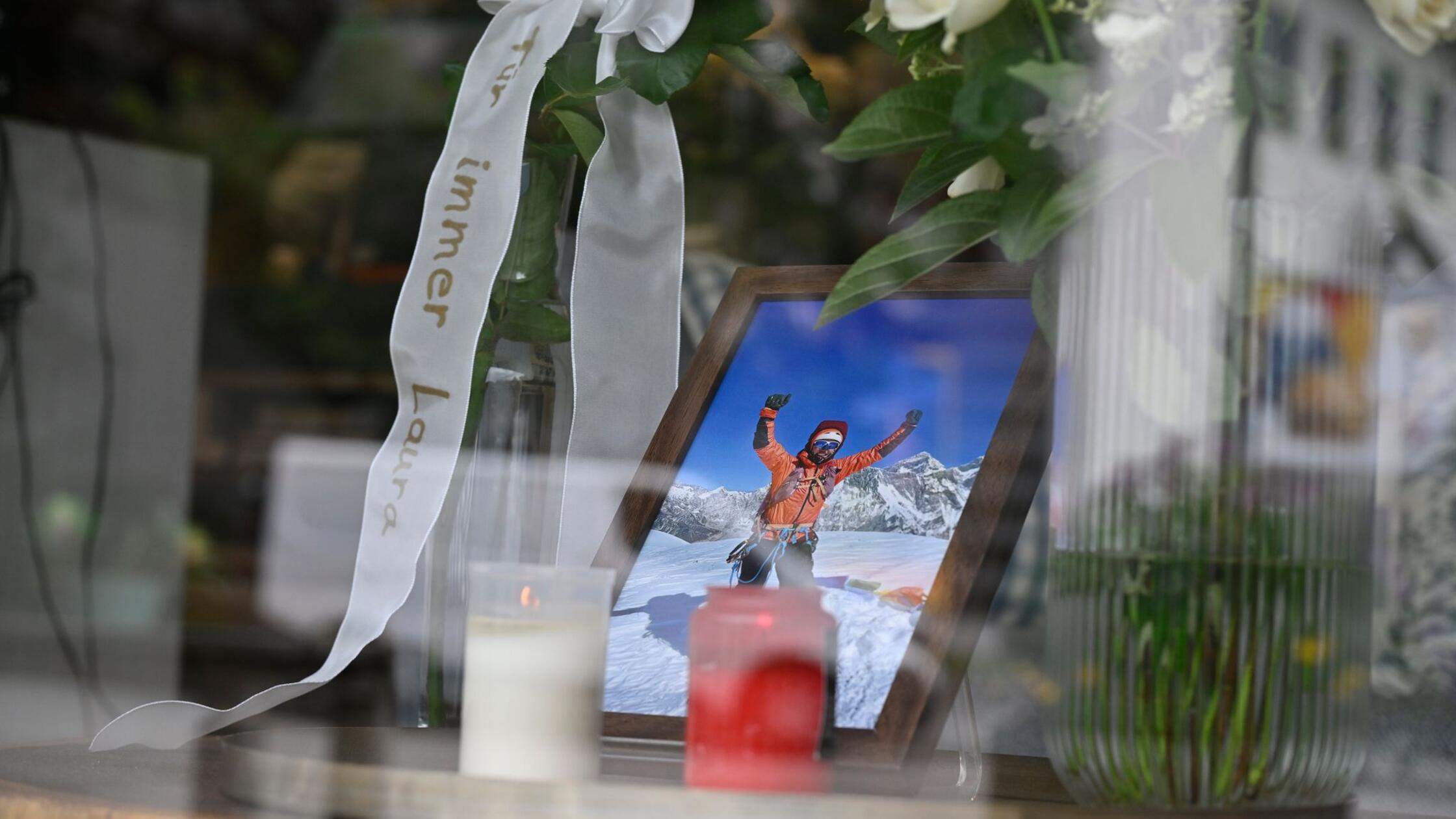 Eine „Brücke ins Paradies“: Laura Dahlmeiers Mutter postet emotionales Schmuckstück