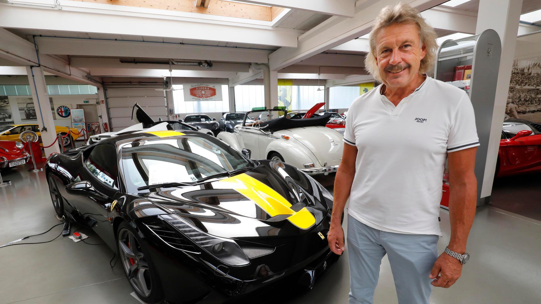 Ferrari_hip_140825_19