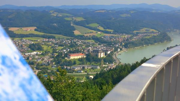 Oberösterreich Wandern an der Donau bei Bad Kreuze