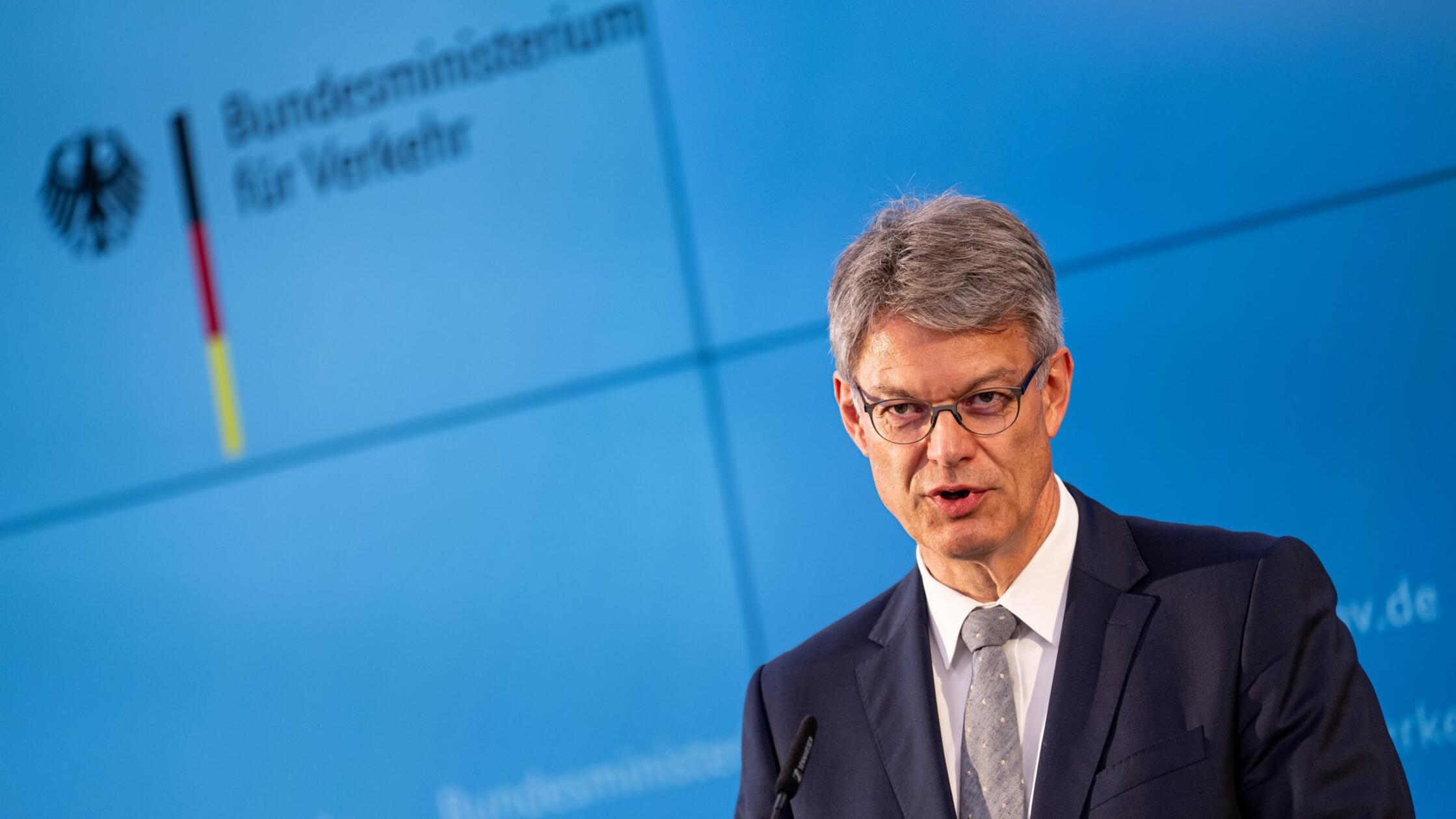 Einer der schwierigsten Jobs: Bahn sucht neue Spitze