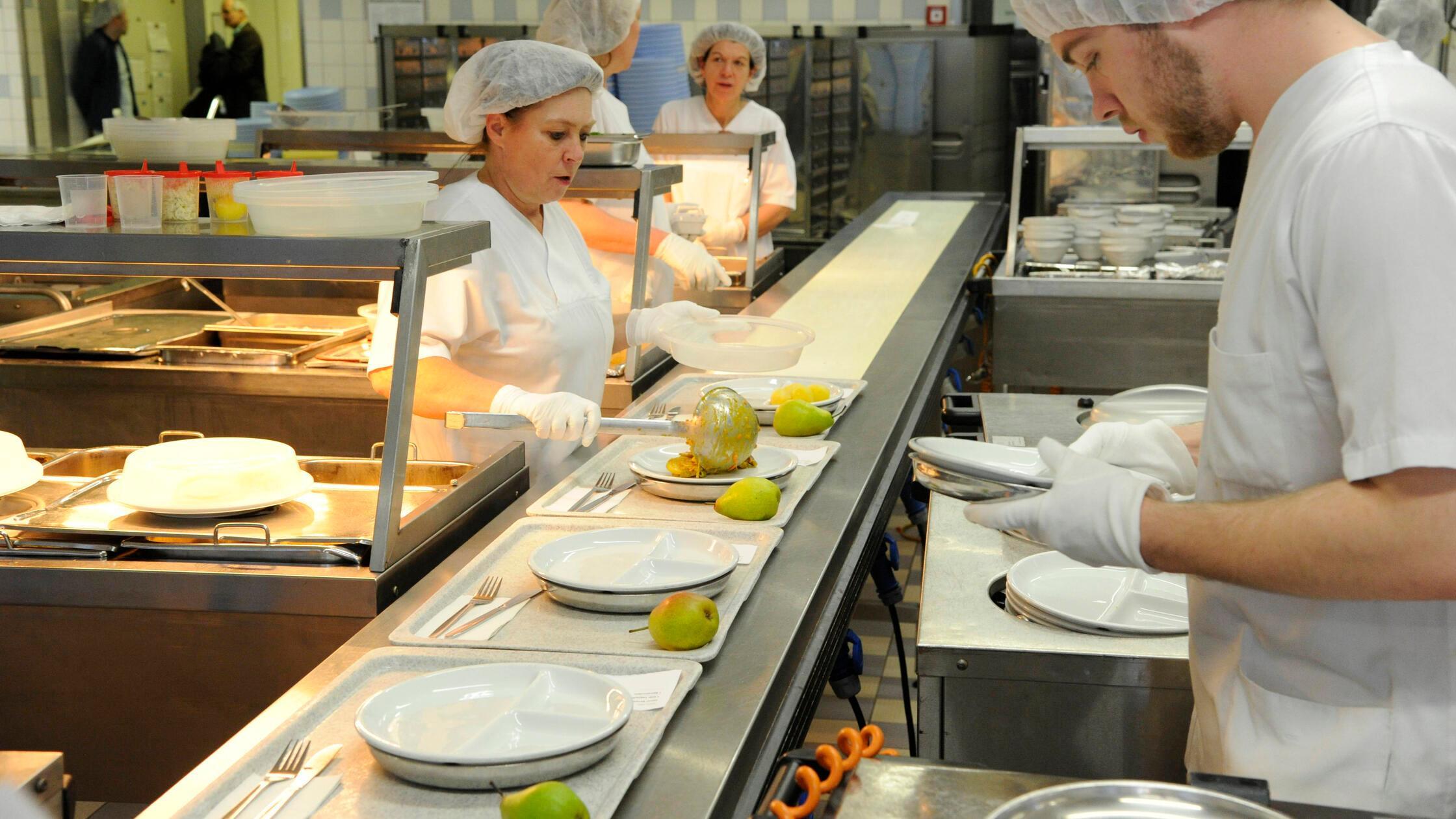 Besuch in der Krankenhausküche St. Vinzens