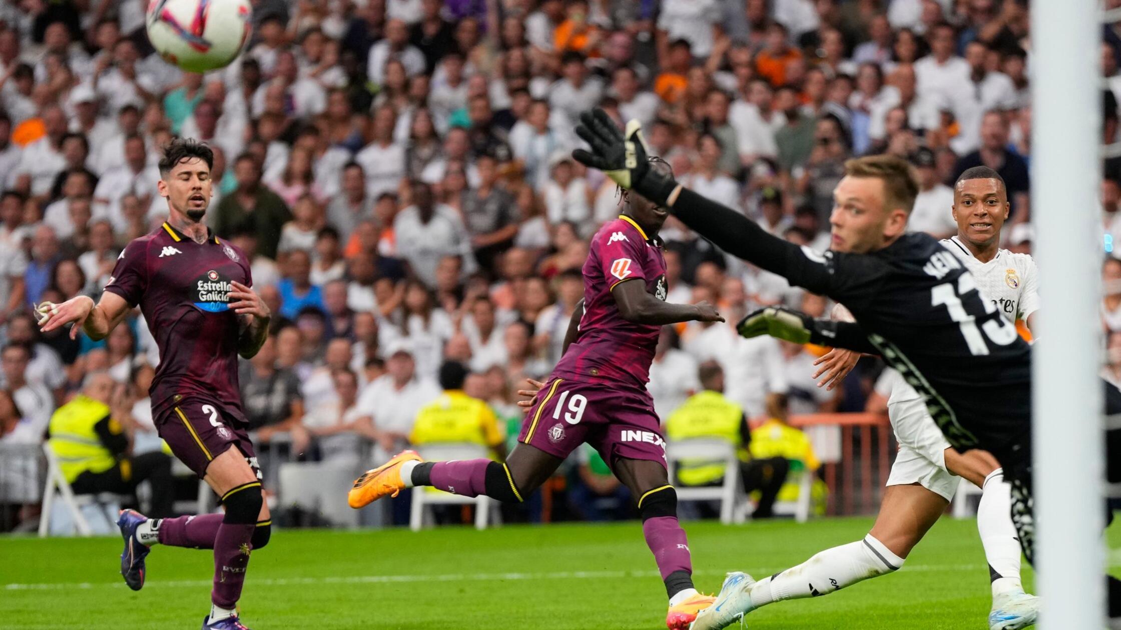 Zetterer-Ersatz da: Werder Bremen holt Torwart Hein