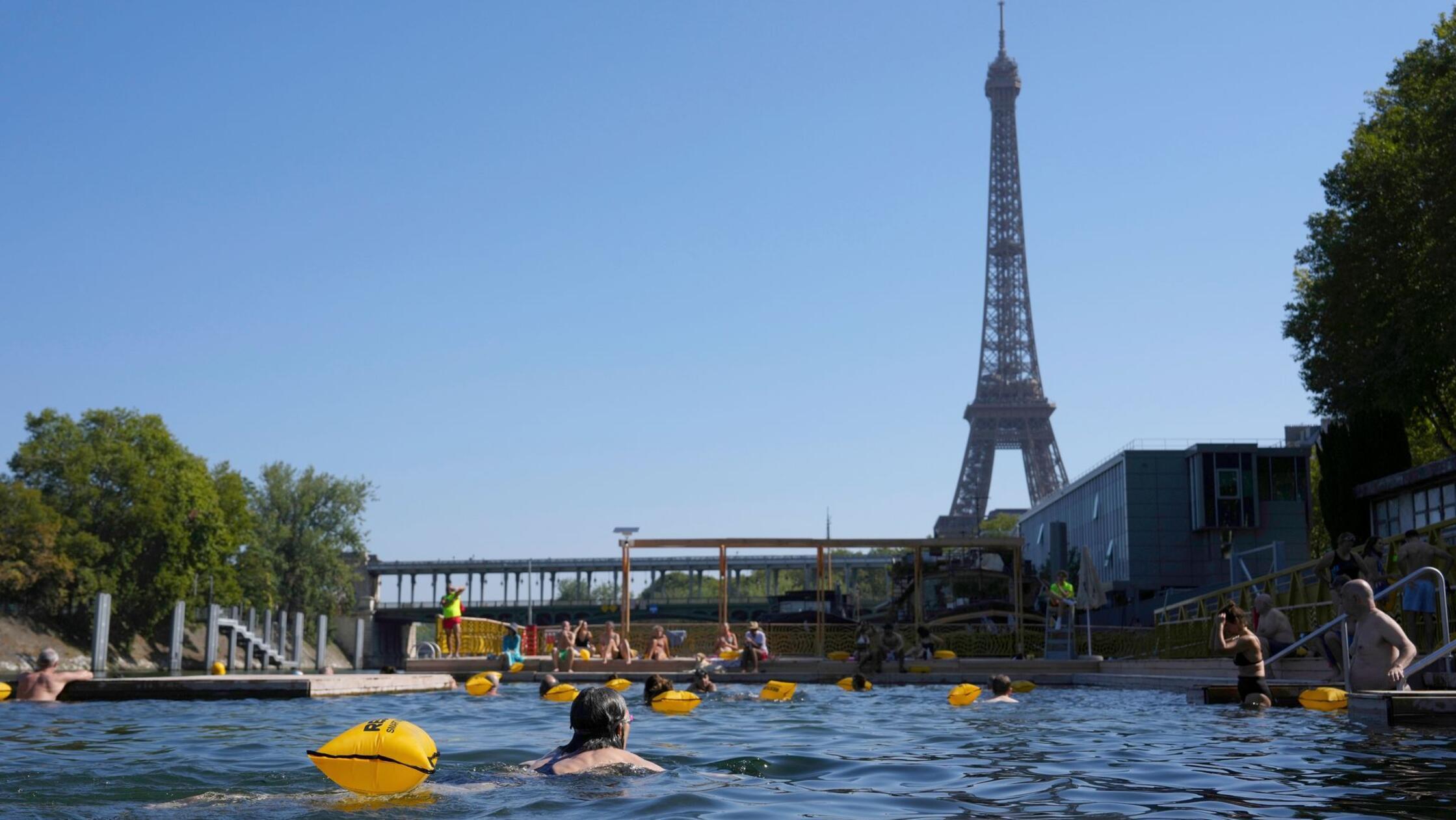 Freibäder in der Seine in Paris sind Riesenerfolg