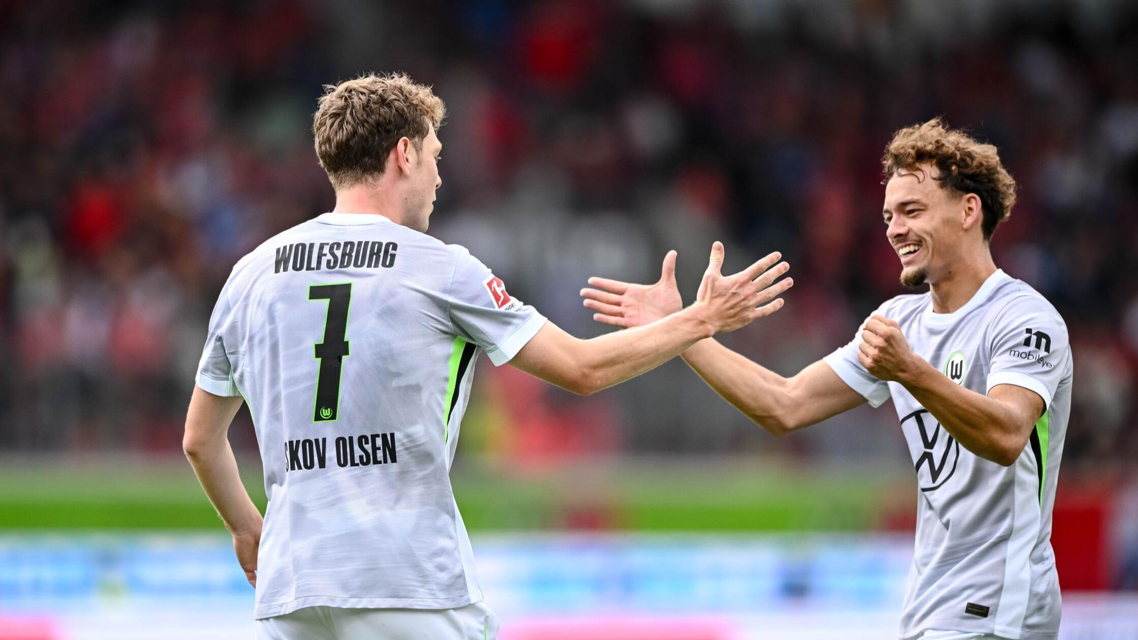 Traumtore bei Wolfsburger Sieg in Heidenheim