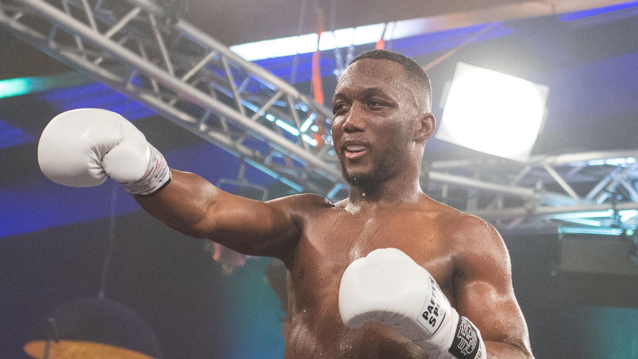 Boxprofi Barou gewinnt Interimsweltmeisterschaft