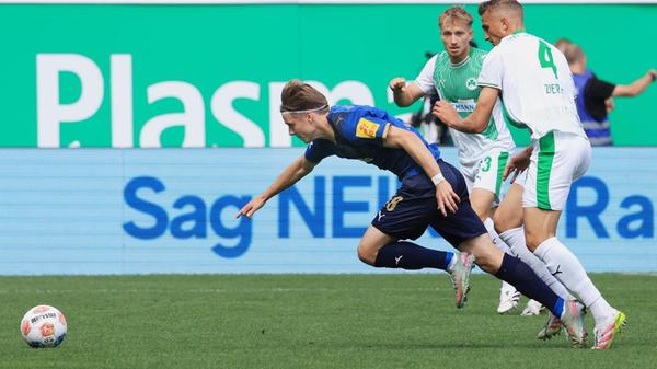 SpVgg Greuther Fürth - Holstein Kiel2337.jpg