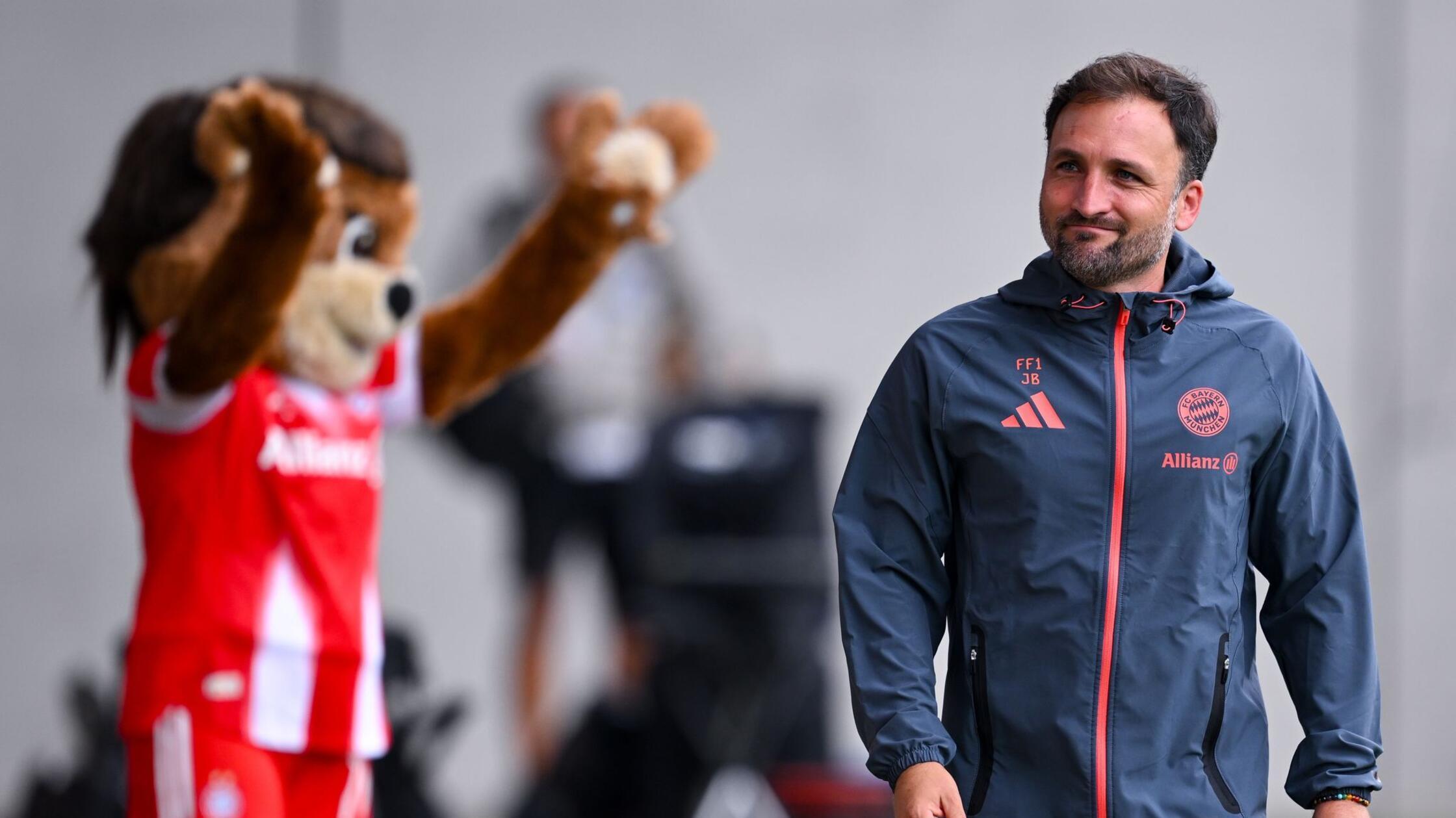 FC Bayern mit Barcala auf Titeljagd: „Keine Ausreden“