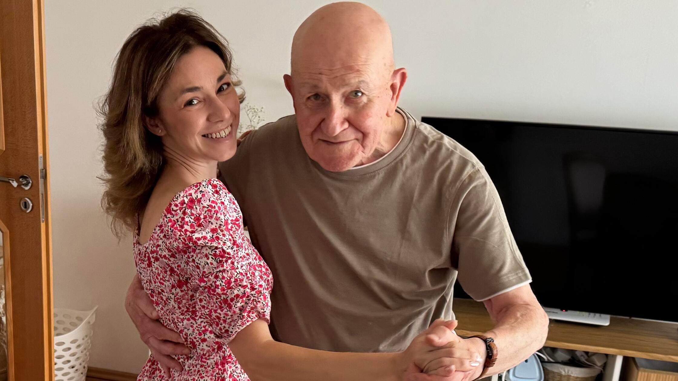 Yosyp Yeromitskyi und seine Enkelin Irina: wenn da